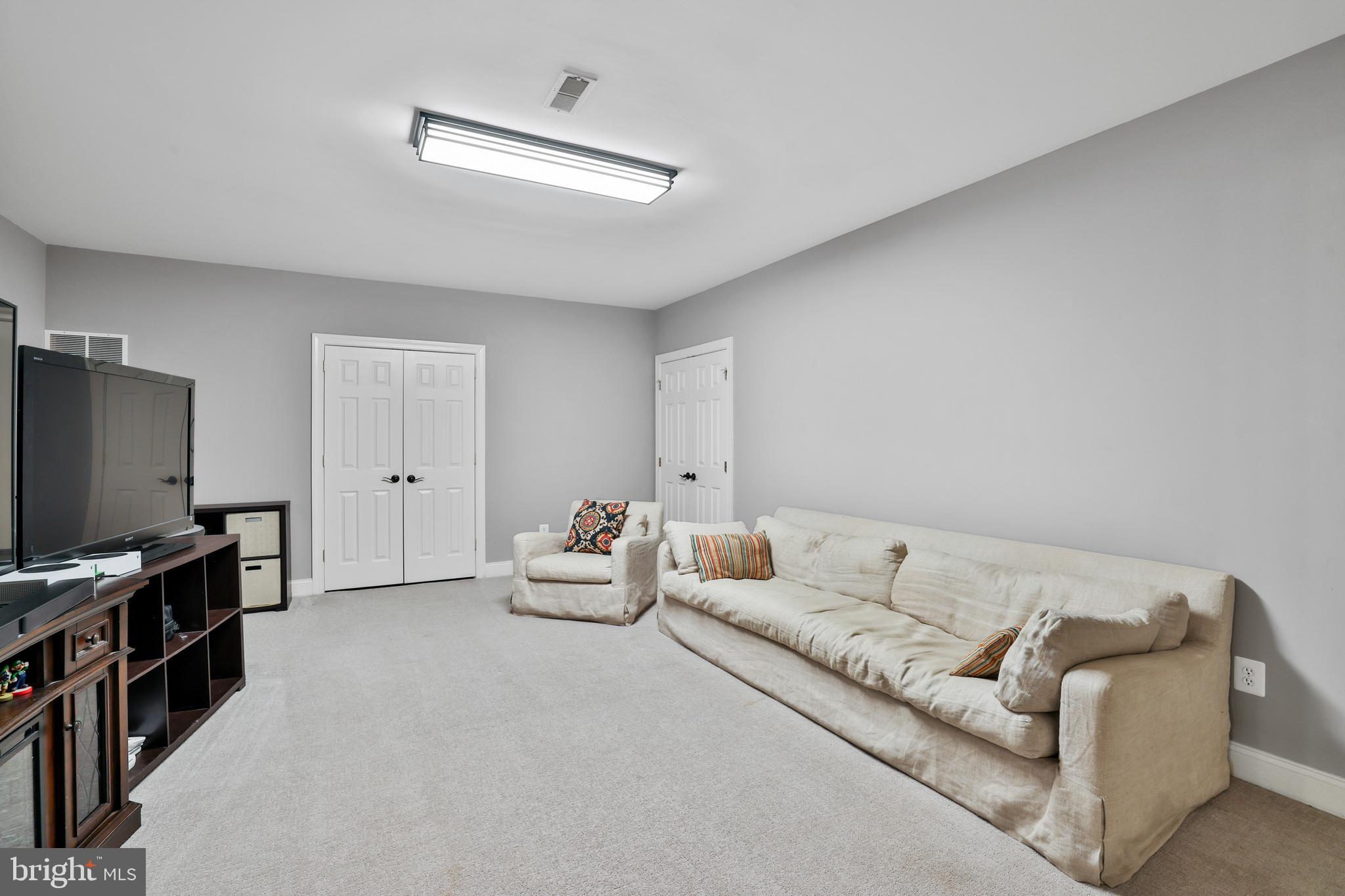 SHENSTONE - Residential