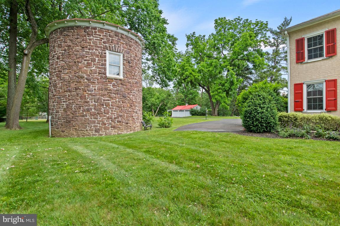 GREYSTONE - Residential