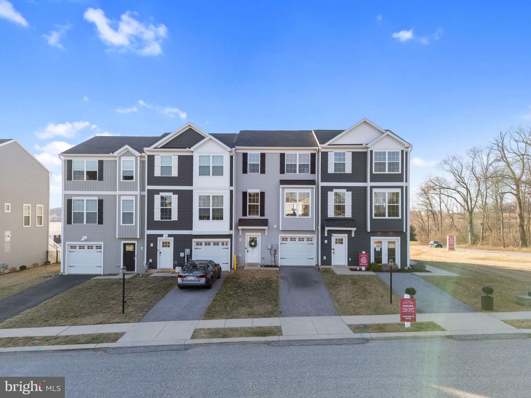 YORK TWP - Residential
