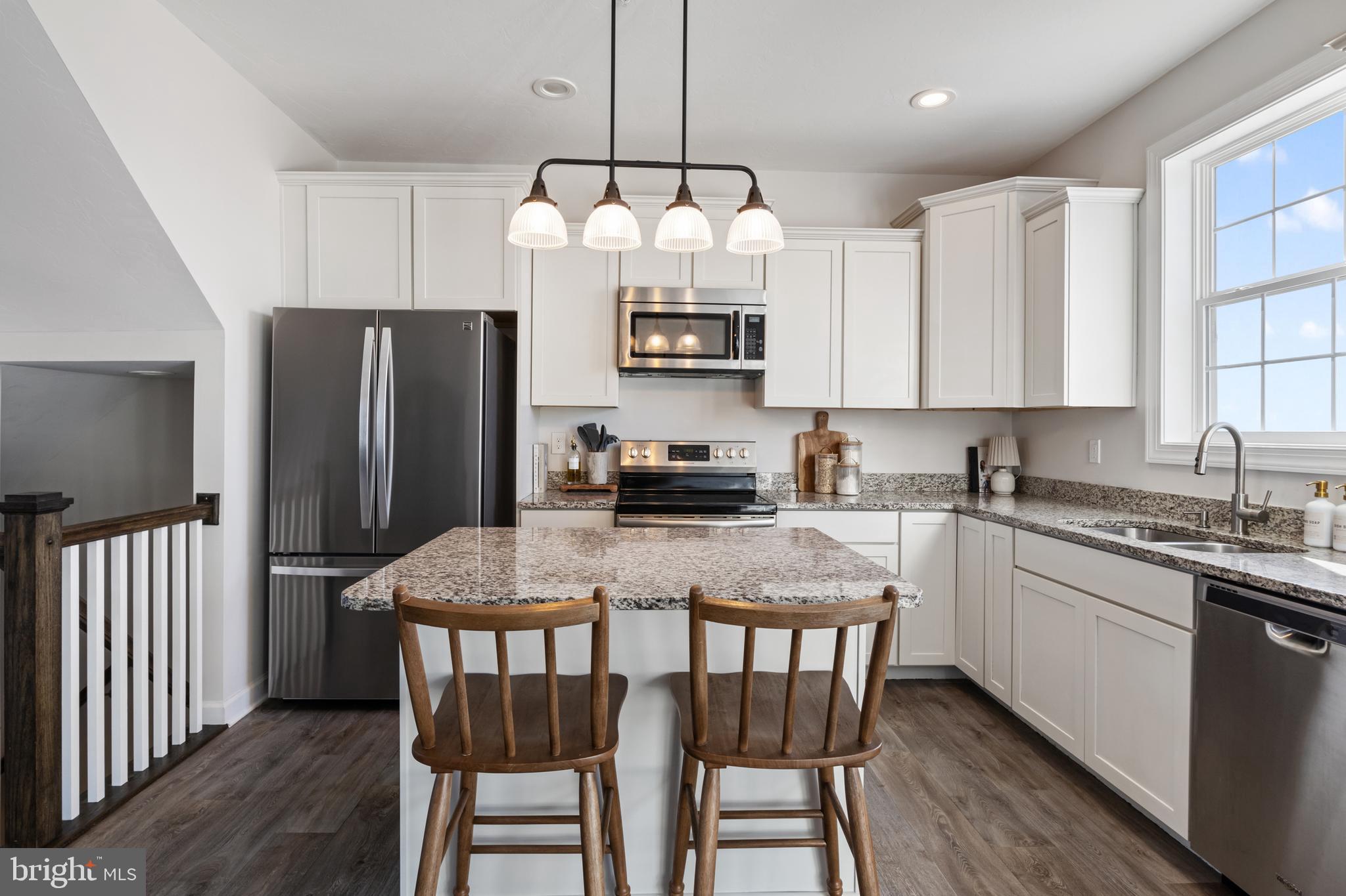 YORK TWP - Residential