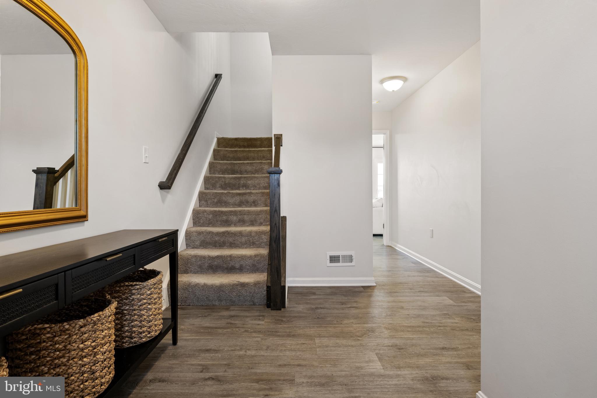 YORK TWP - Residential