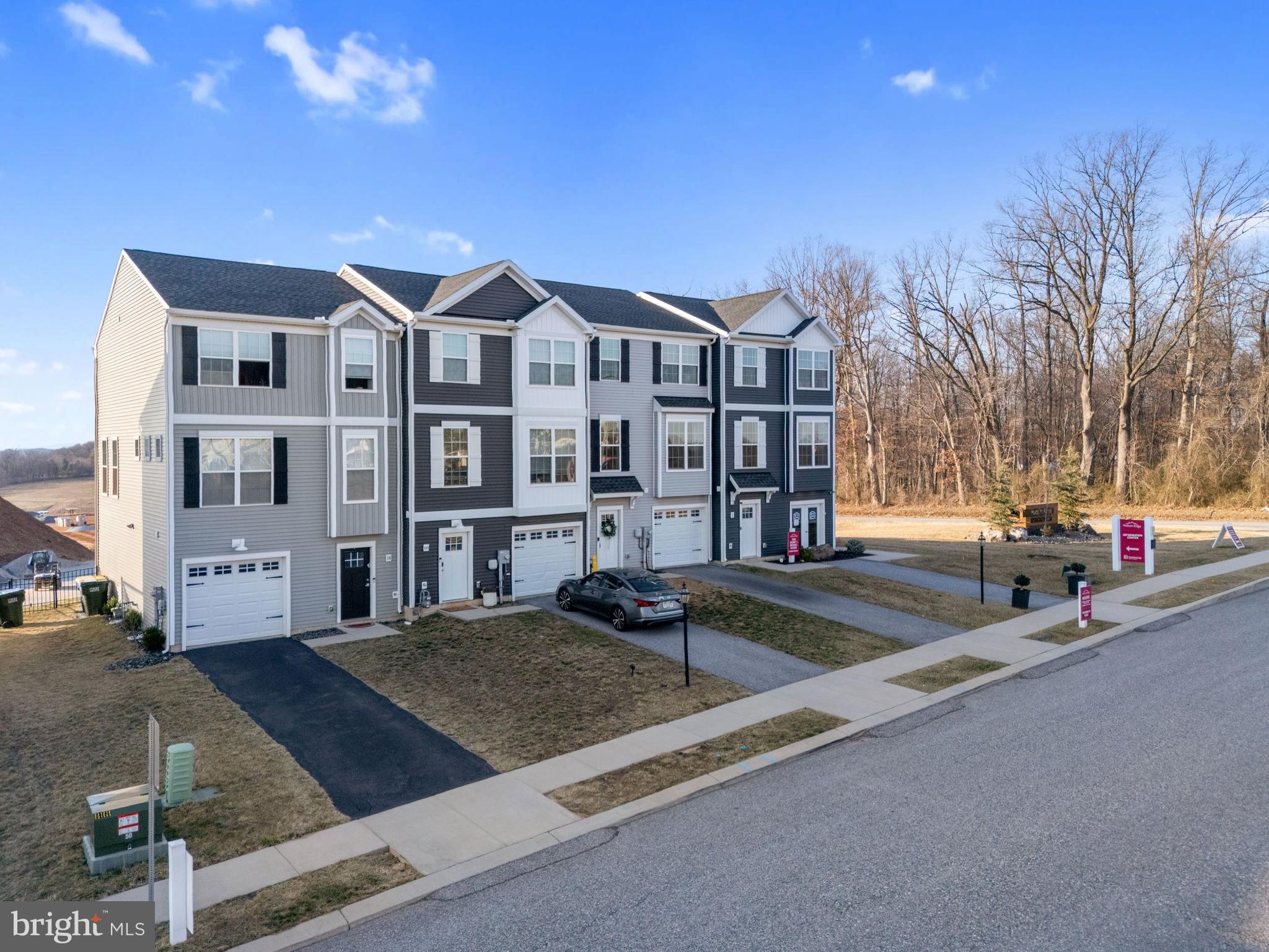 YORK TWP - Residential