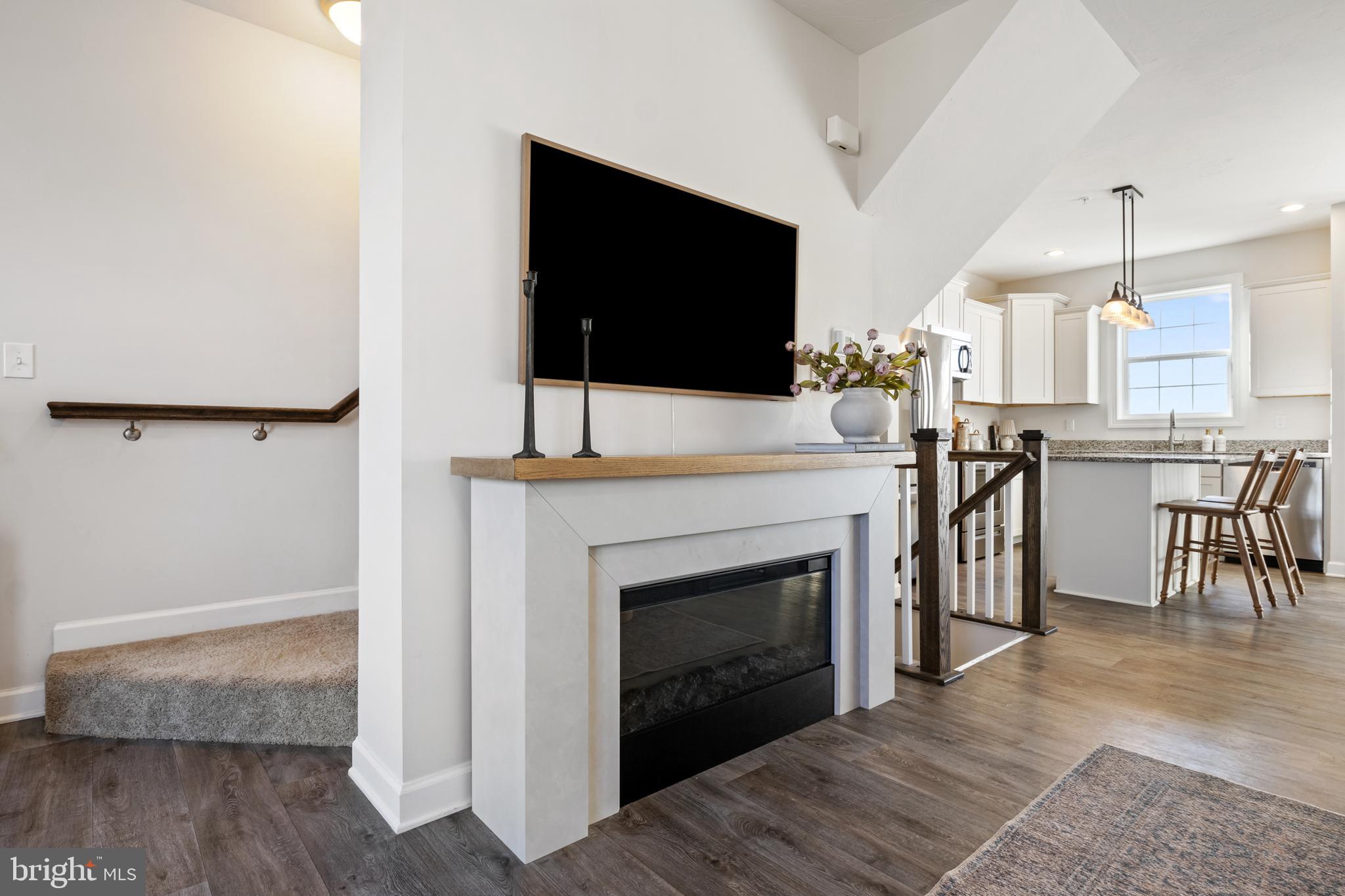 YORK TWP - Residential