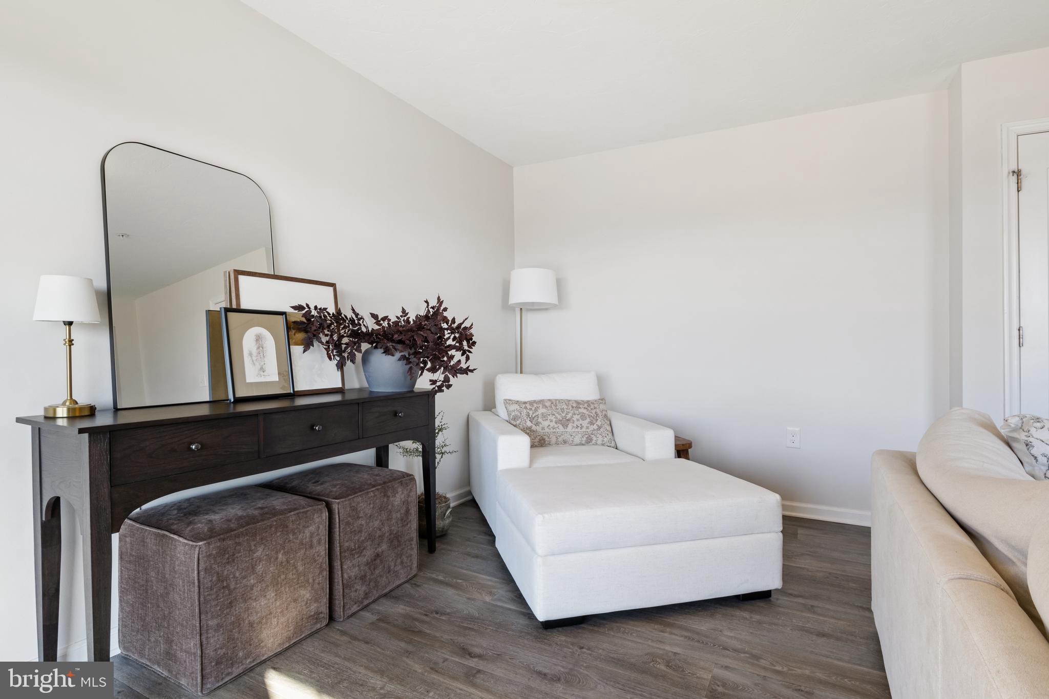 YORK TWP - Residential
