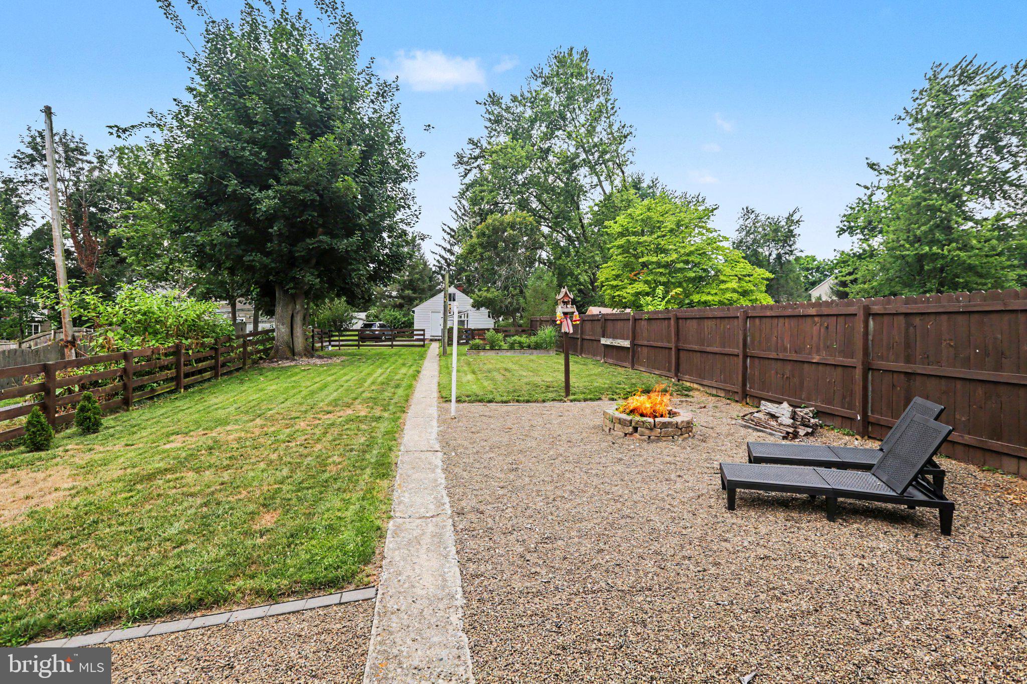 BOILING SPRINGS - Residential
