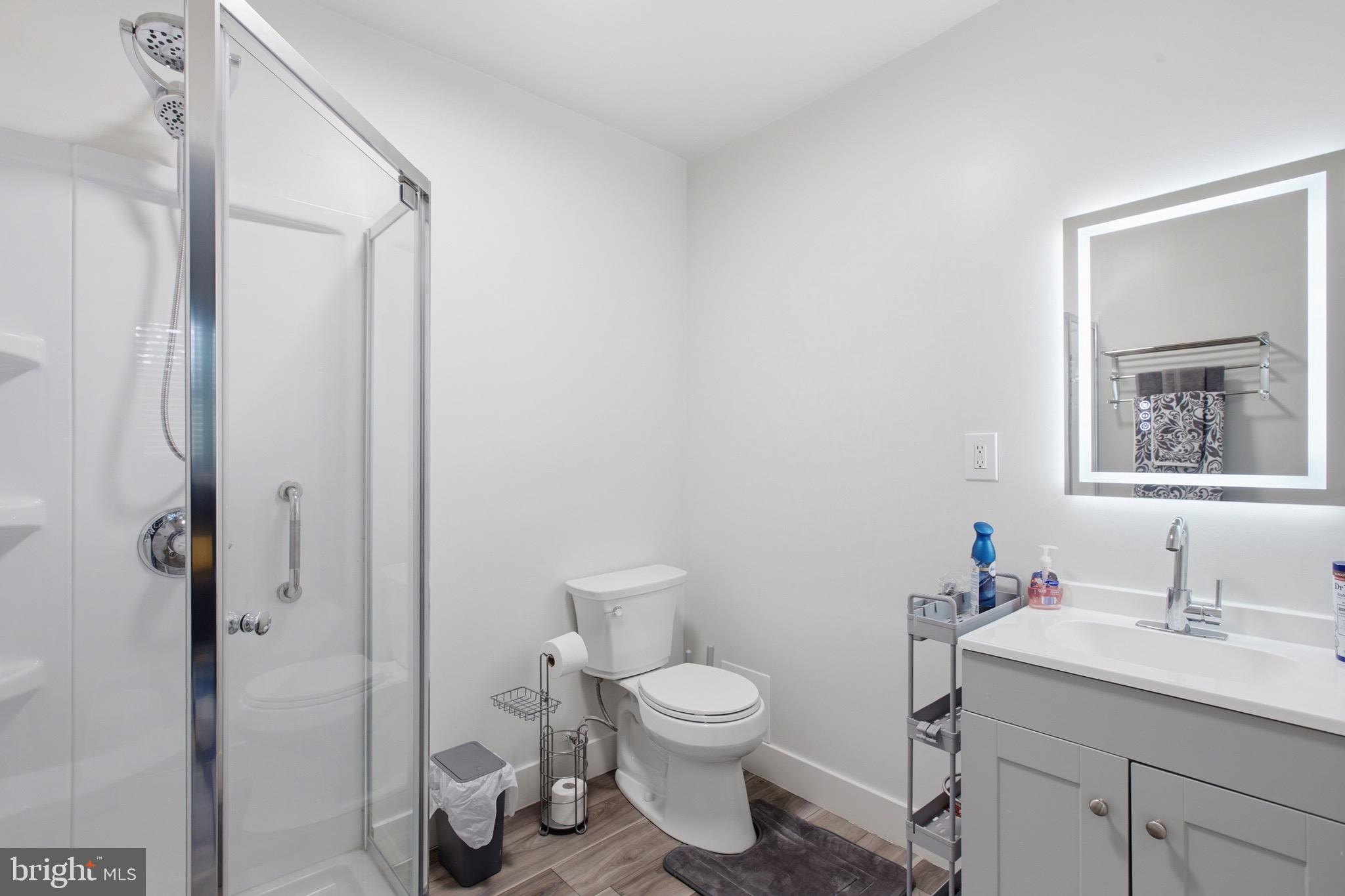 LANHAM ACRES - Residential