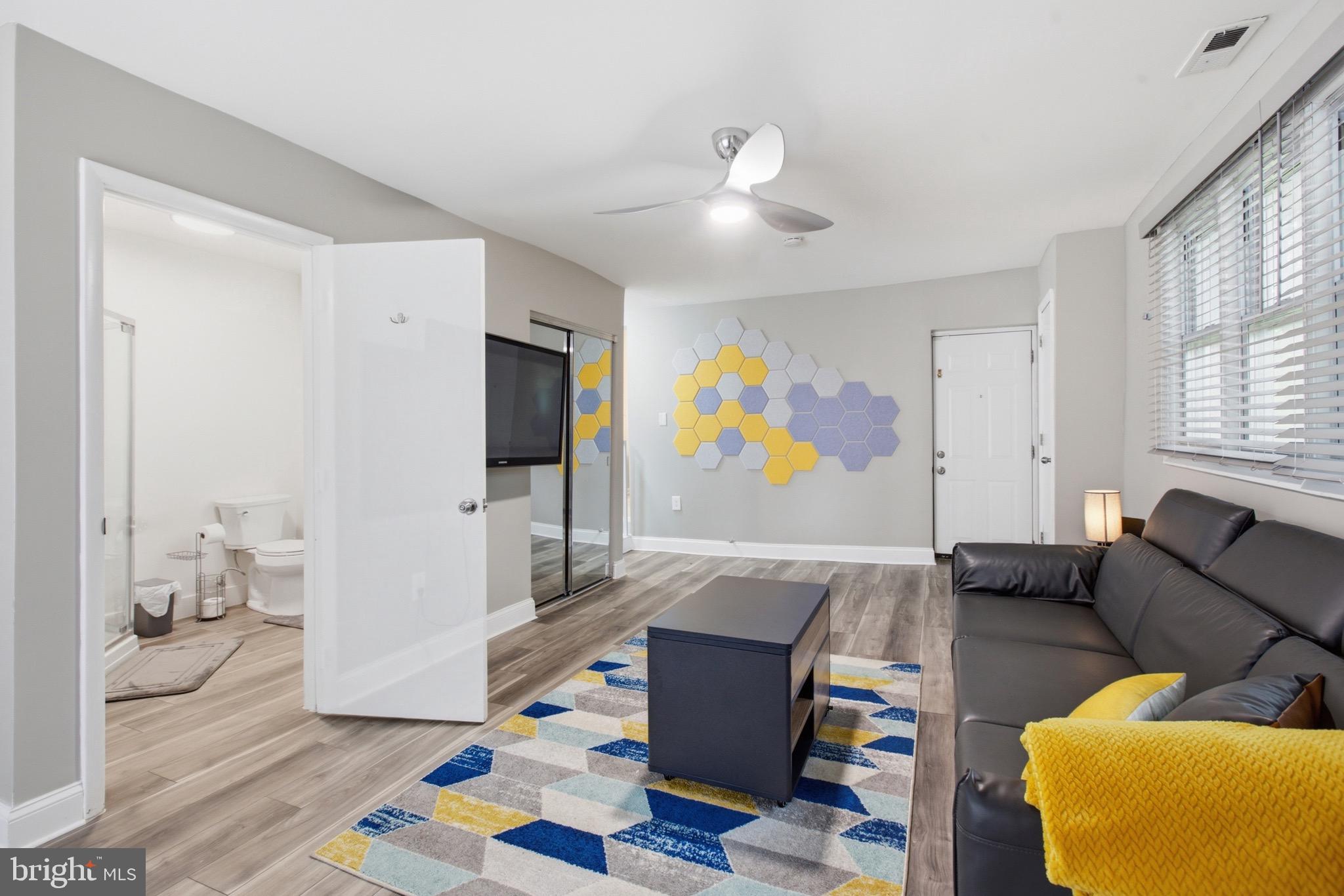 LANHAM ACRES - Residential