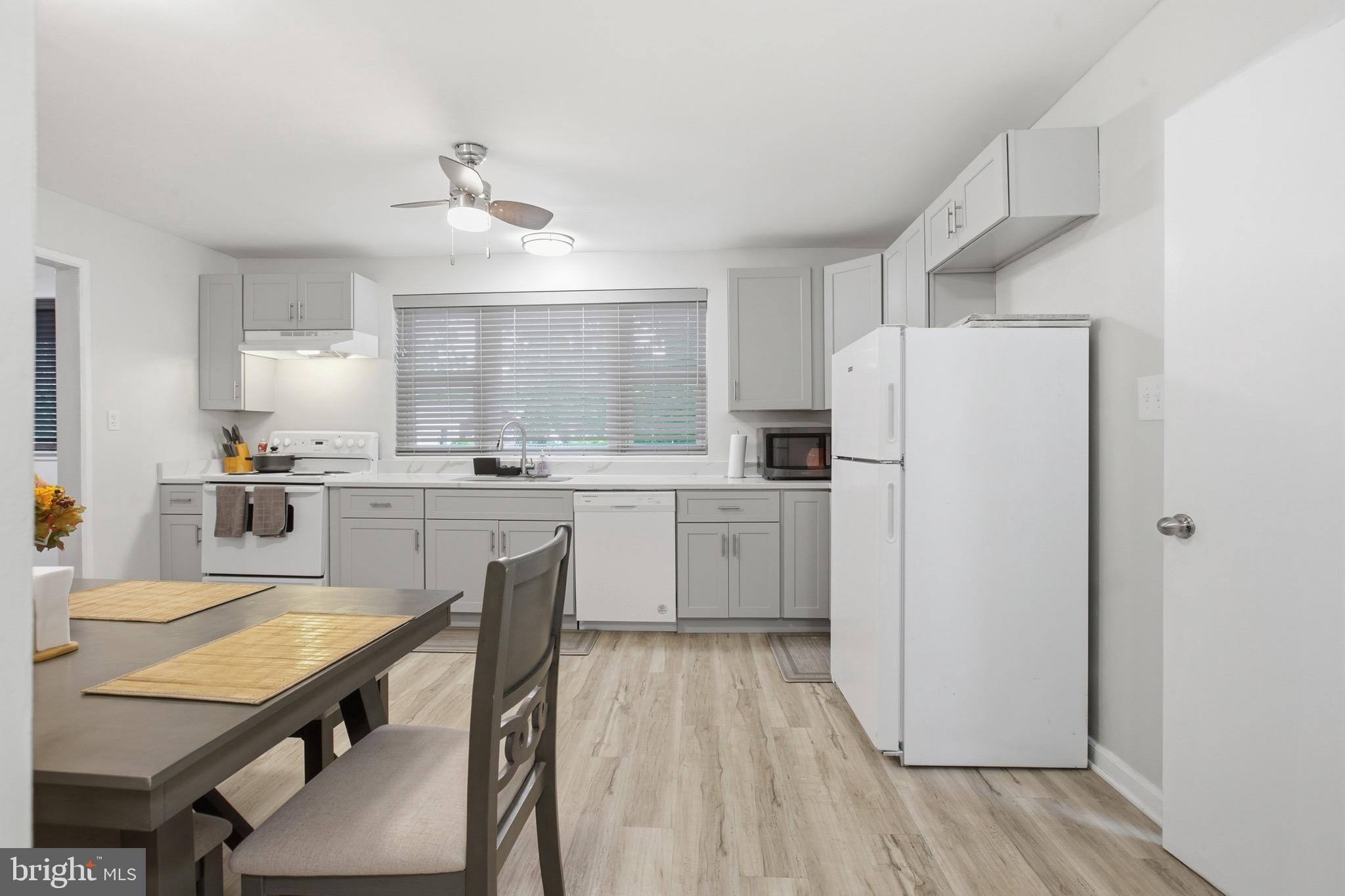 LANHAM ACRES - Residential