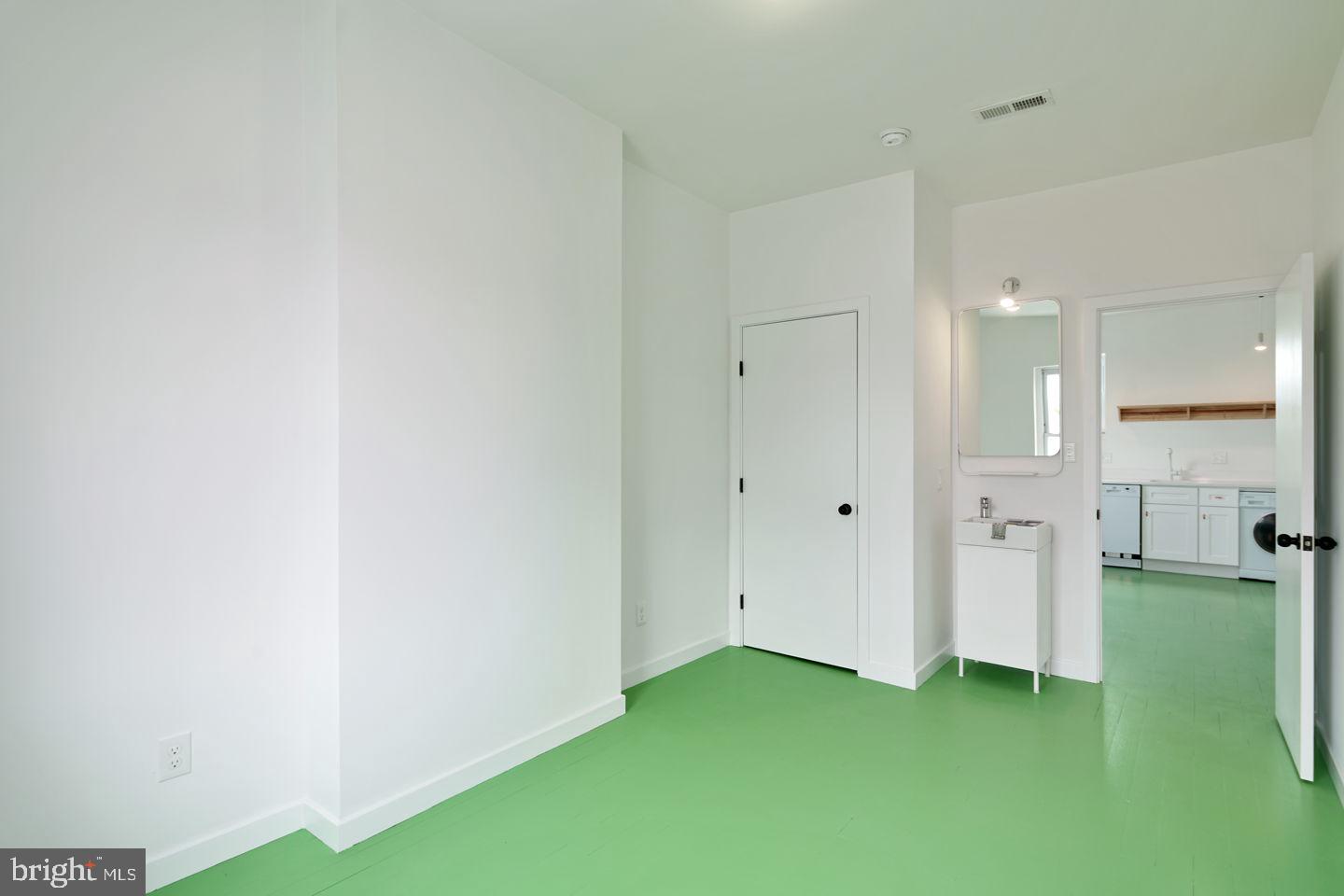 FISHTOWN - Residential Lease