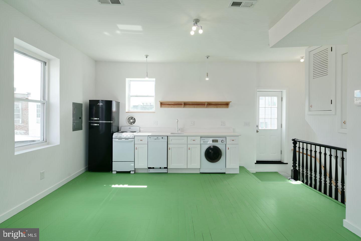 FISHTOWN - Residential Lease