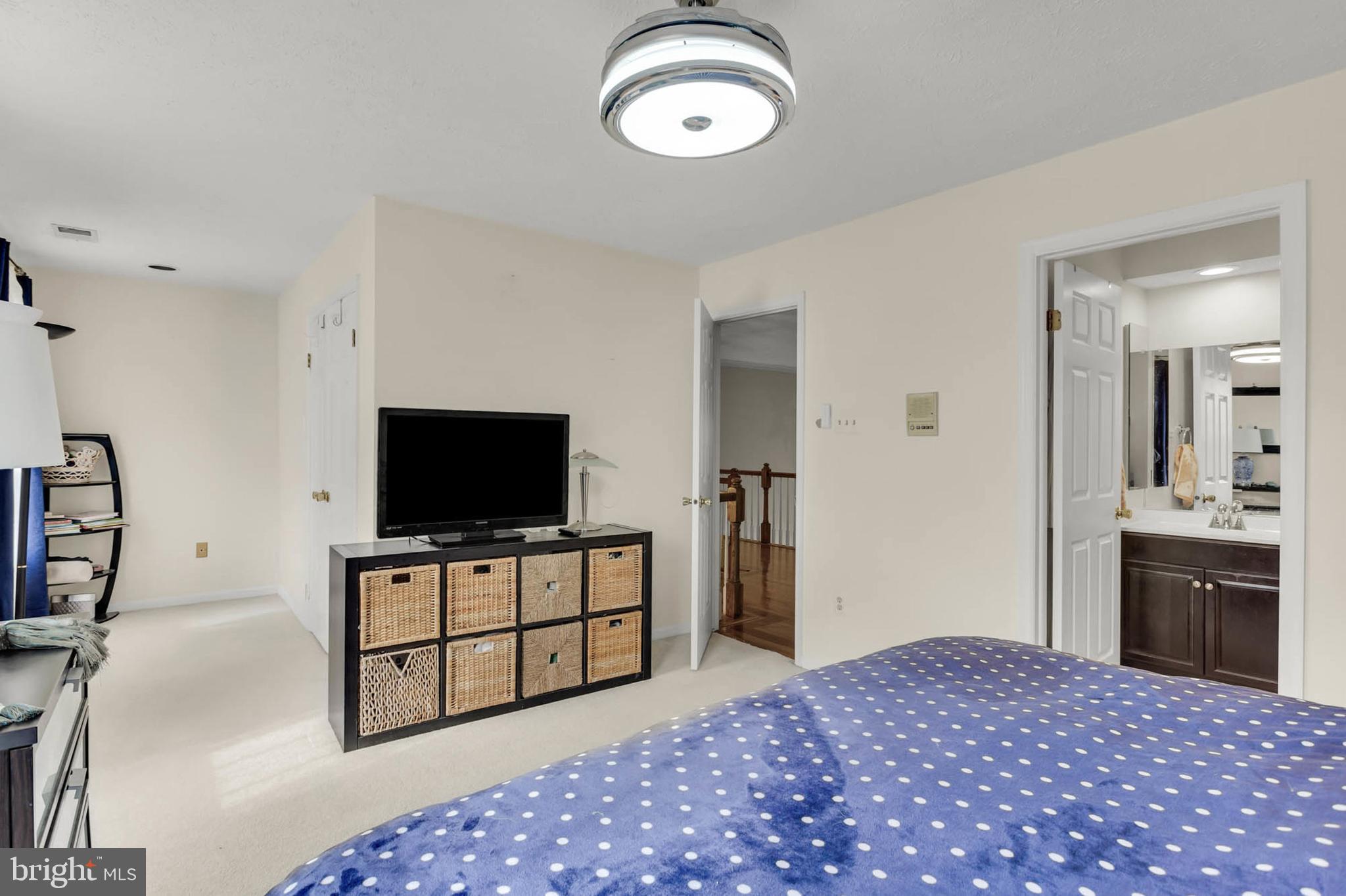 WORTHINGTON GLEN - Residential
