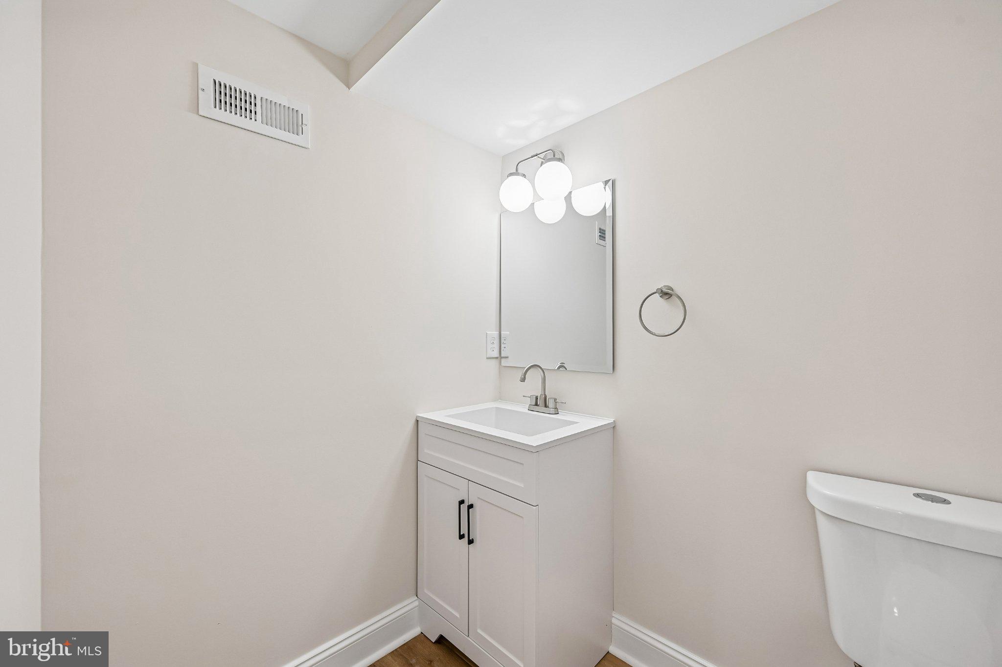 MOUNT WASHINGTON - Residential