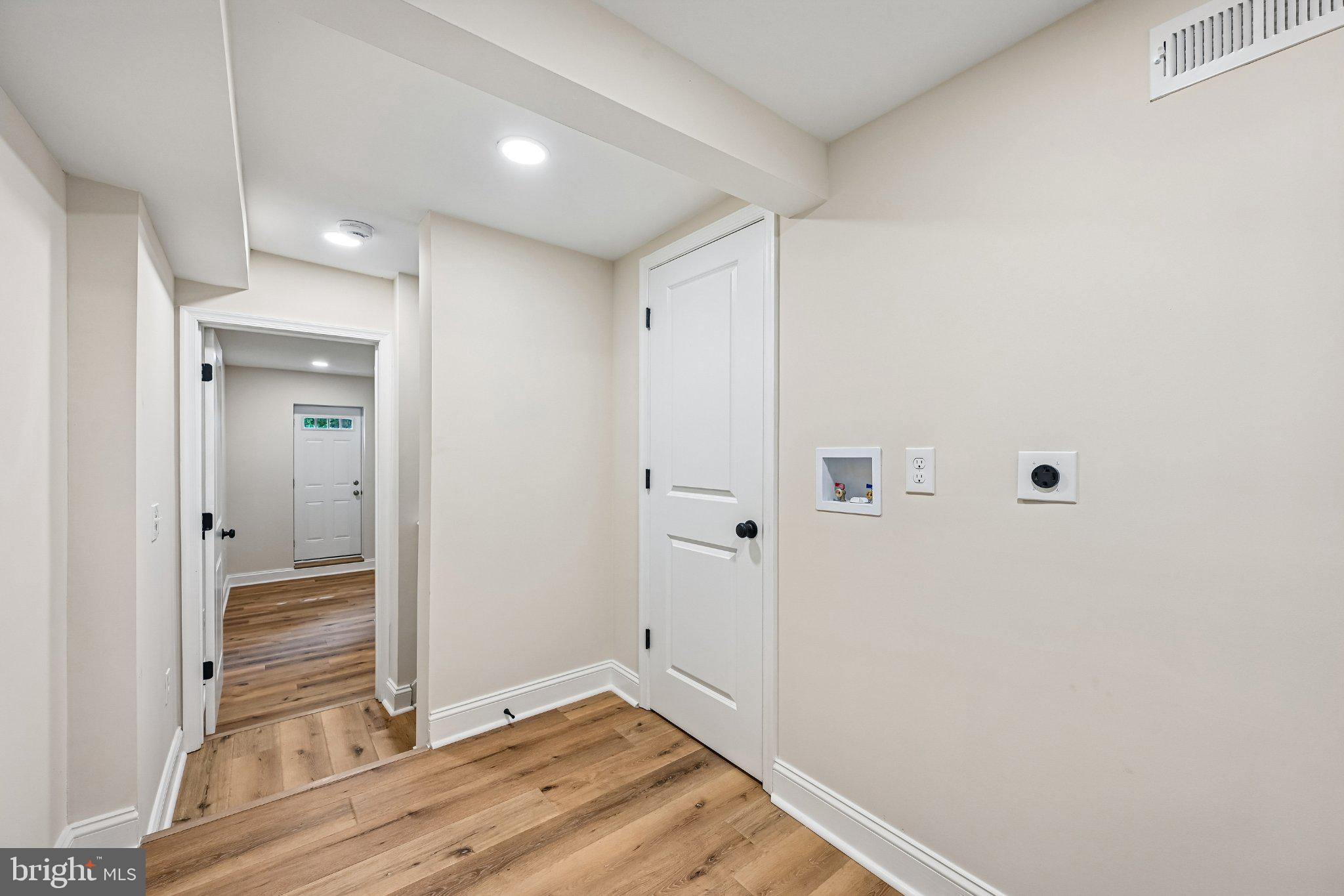 MOUNT WASHINGTON - Residential