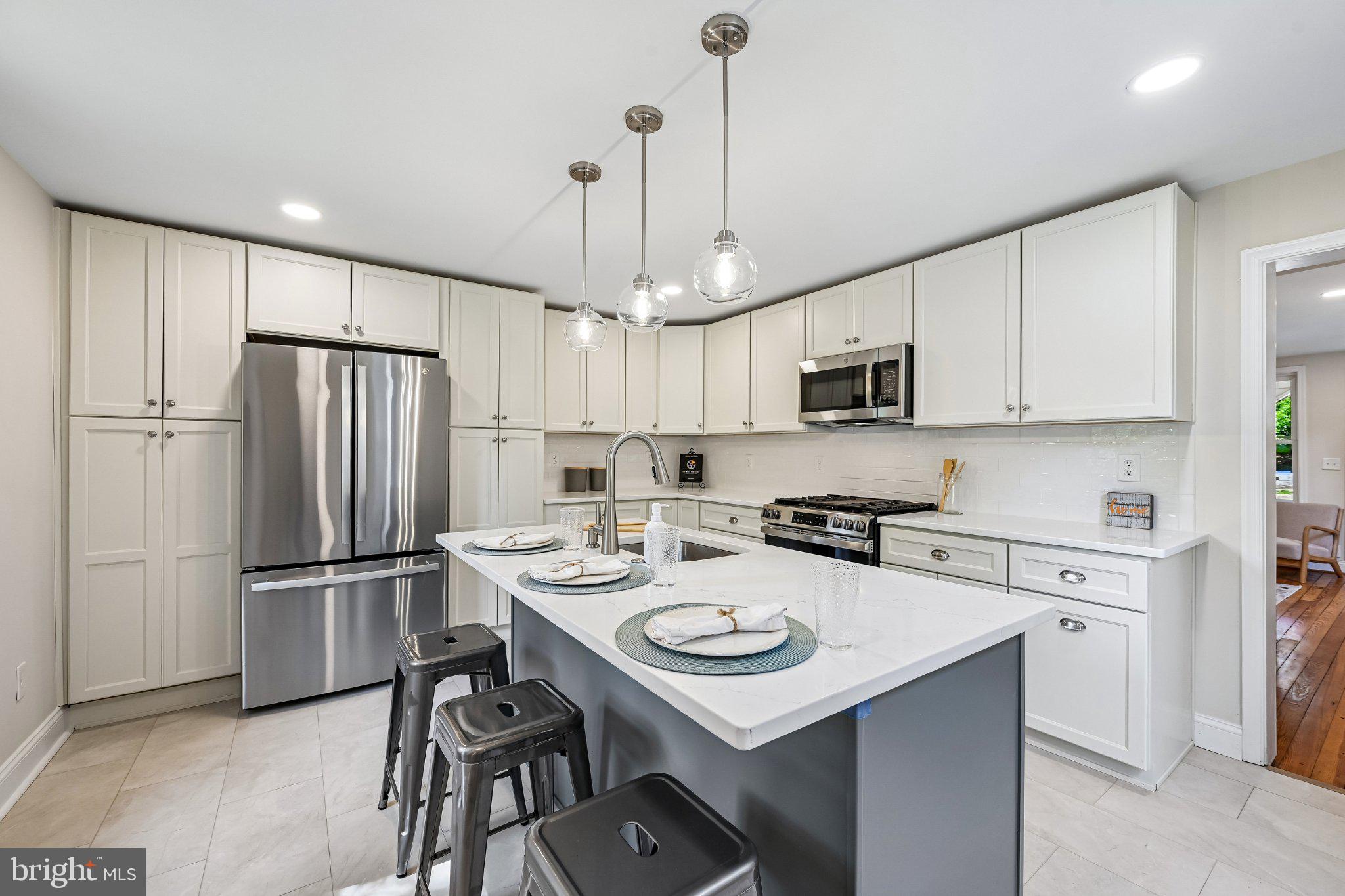 MOUNT WASHINGTON - Residential