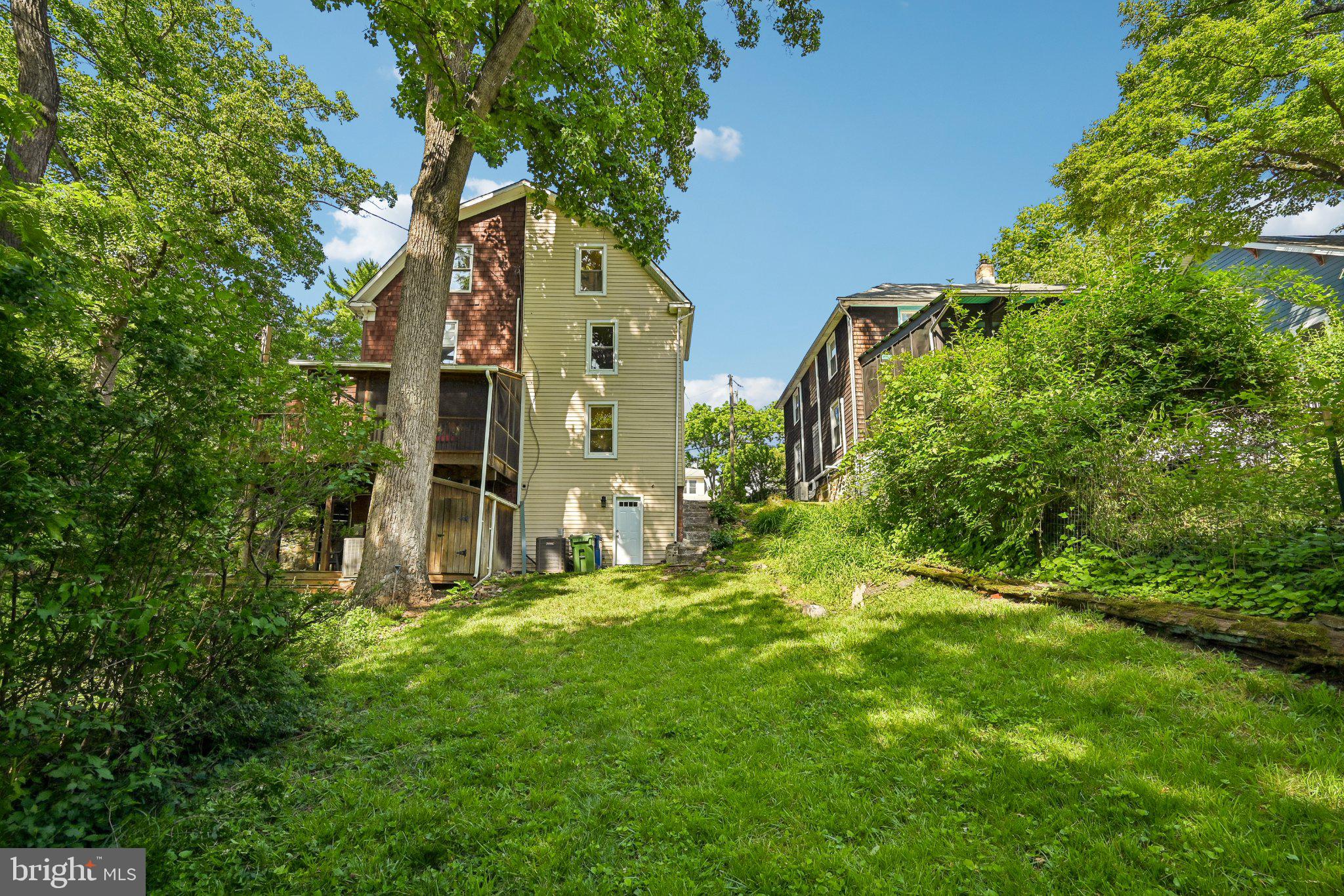 MOUNT WASHINGTON - Residential