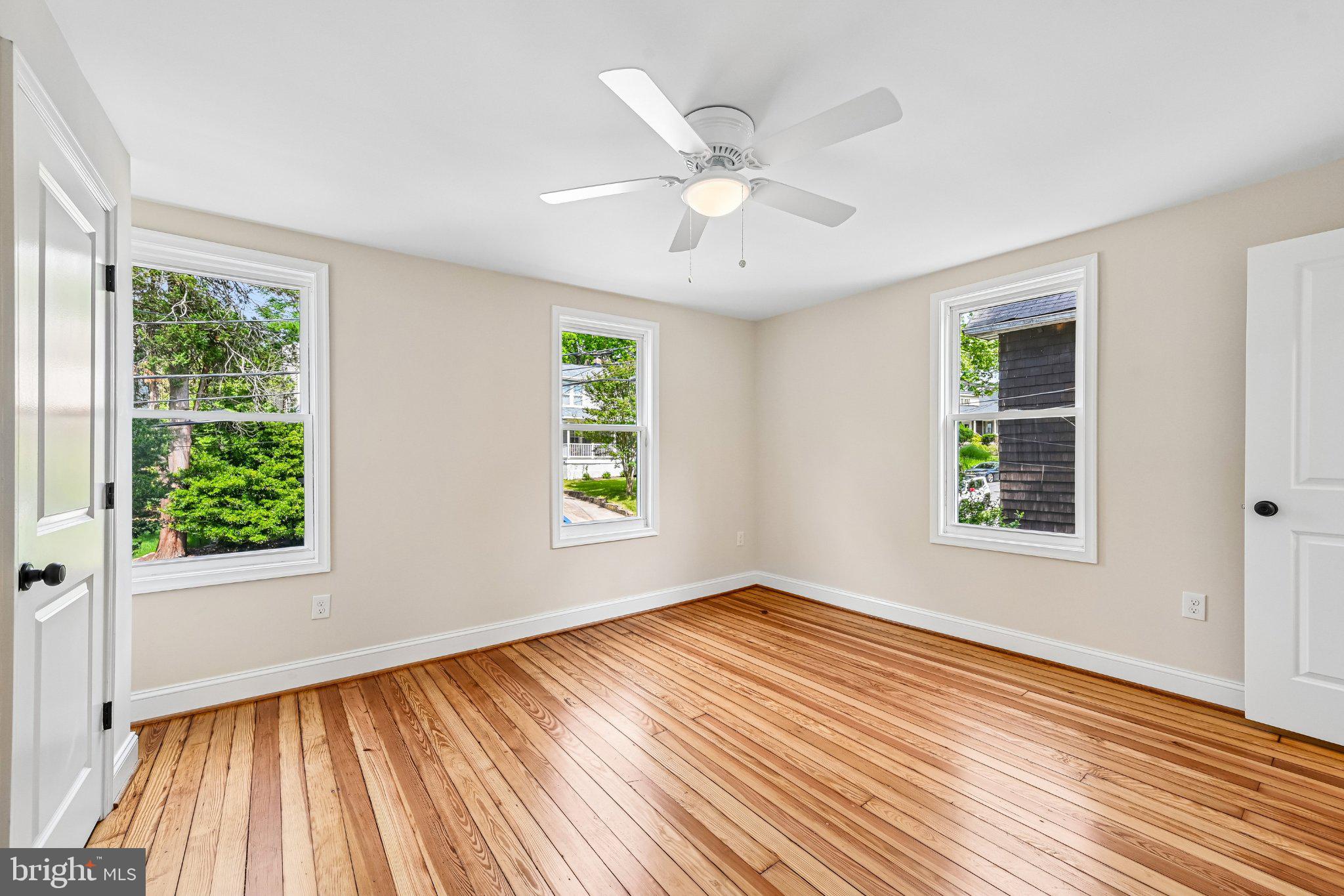 MOUNT WASHINGTON - Residential