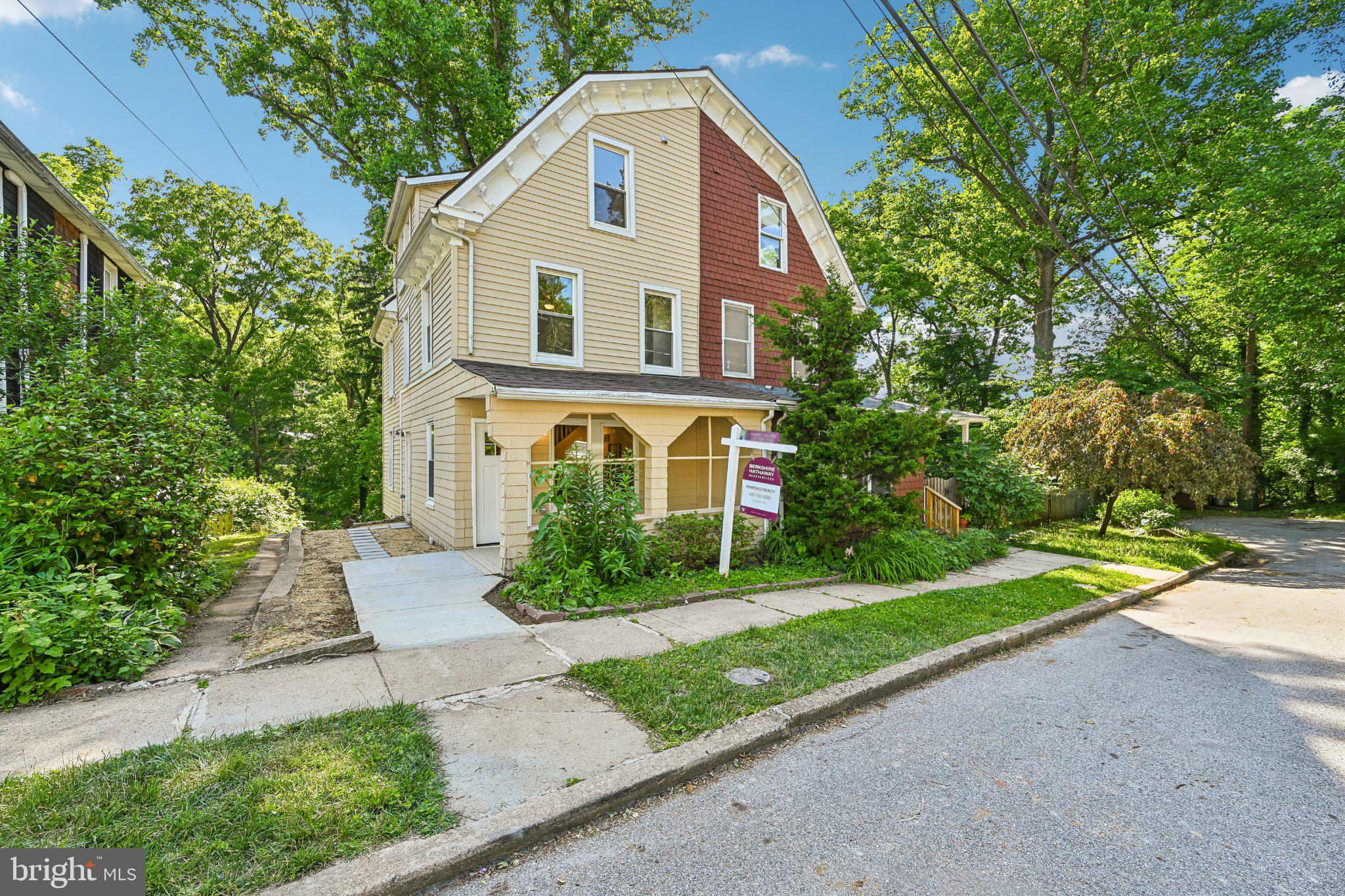 MOUNT WASHINGTON - Residential
