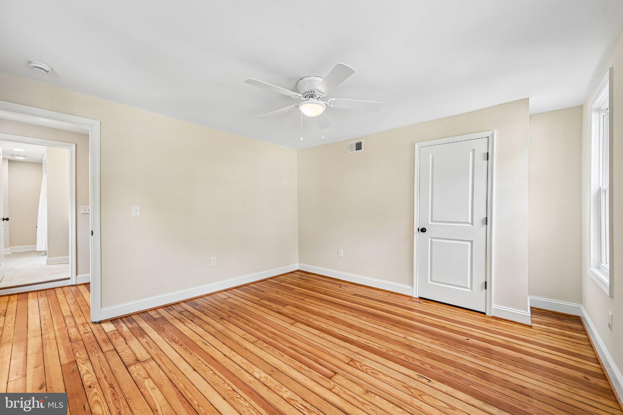 MOUNT WASHINGTON - Residential