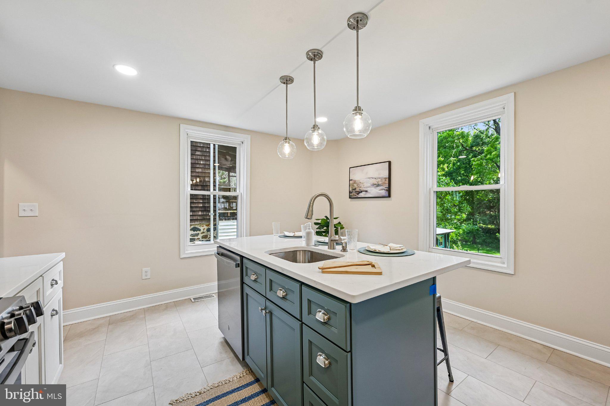 MOUNT WASHINGTON - Residential