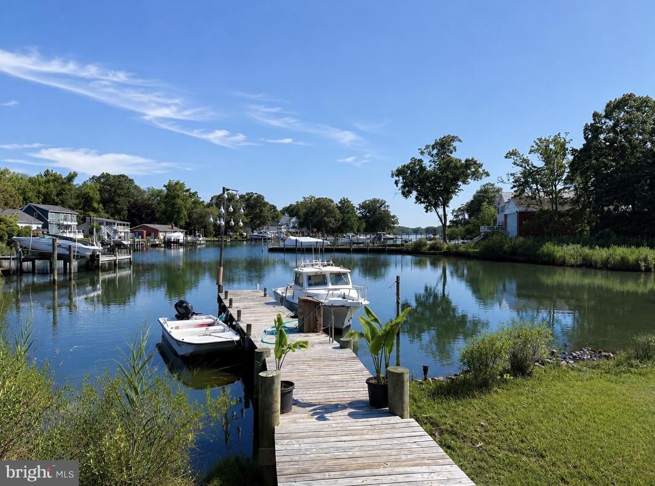 AVALON SHORES - Residential