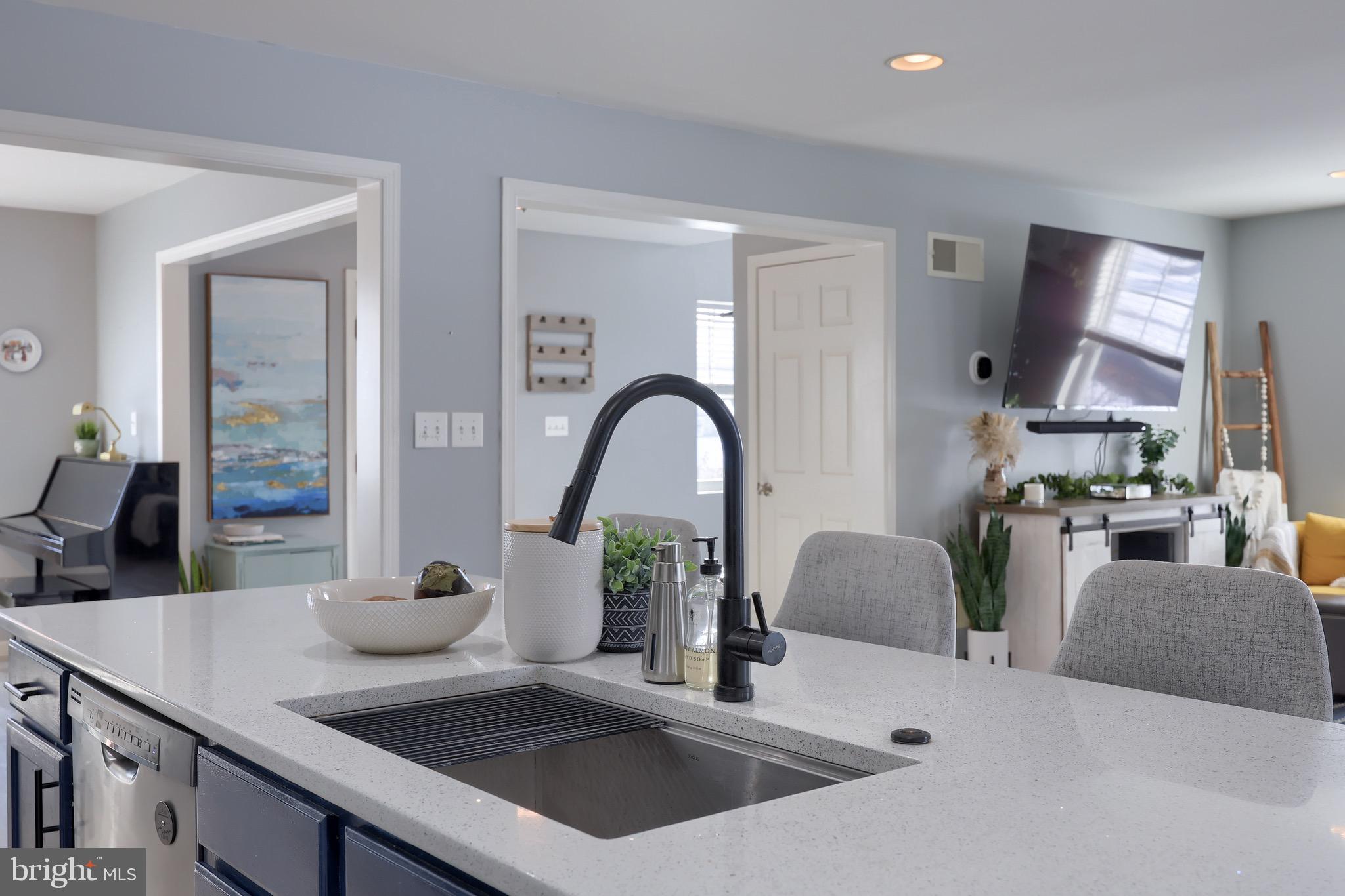 CASTLETON - Residential