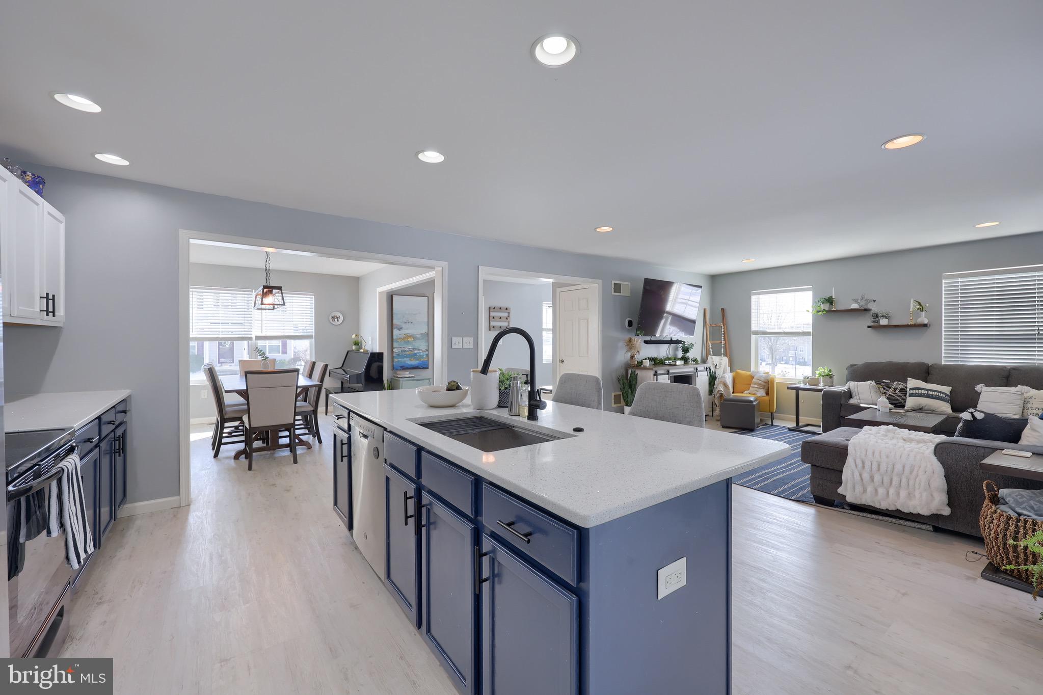 CASTLETON - Residential