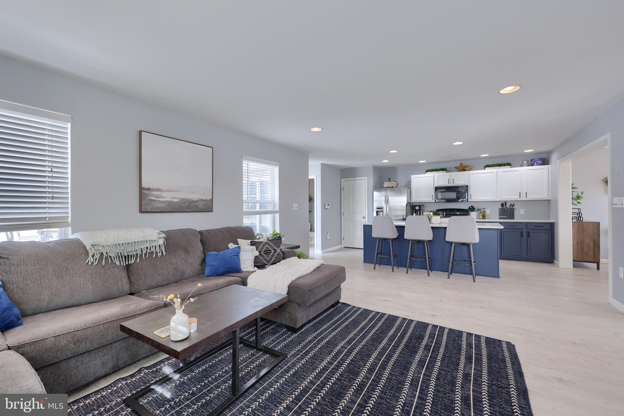 CASTLETON - Residential