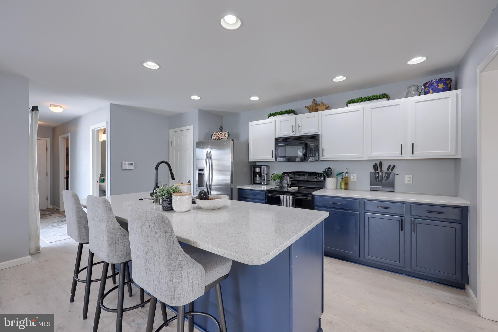 CASTLETON - Residential