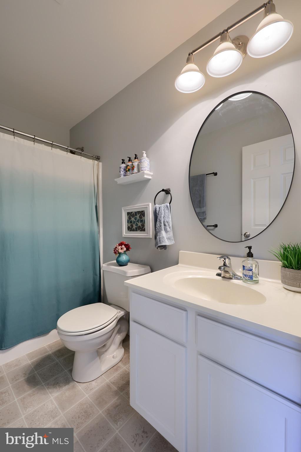 CASTLETON - Residential
