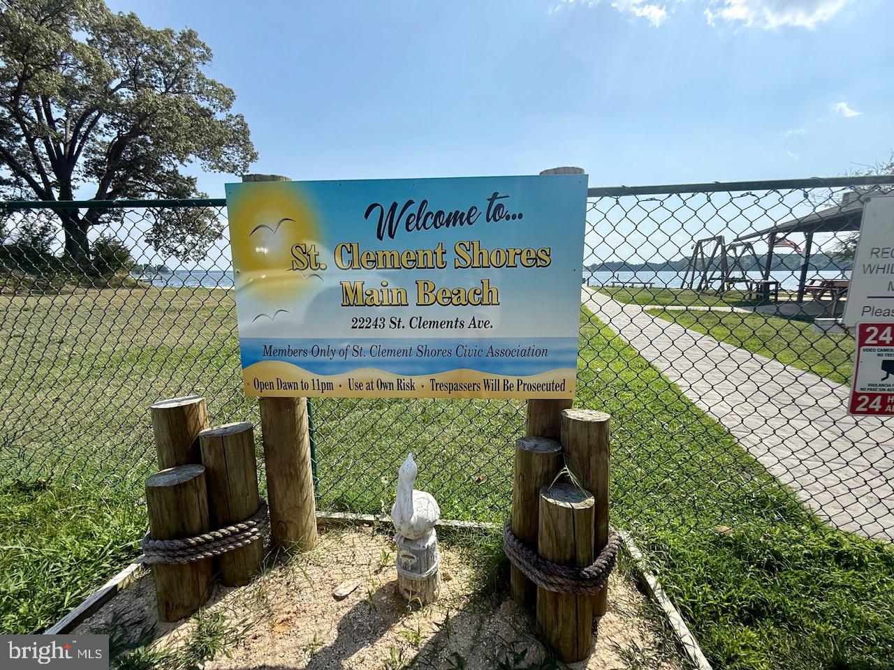 SAINT CLEMENTS SHORES - Residential
