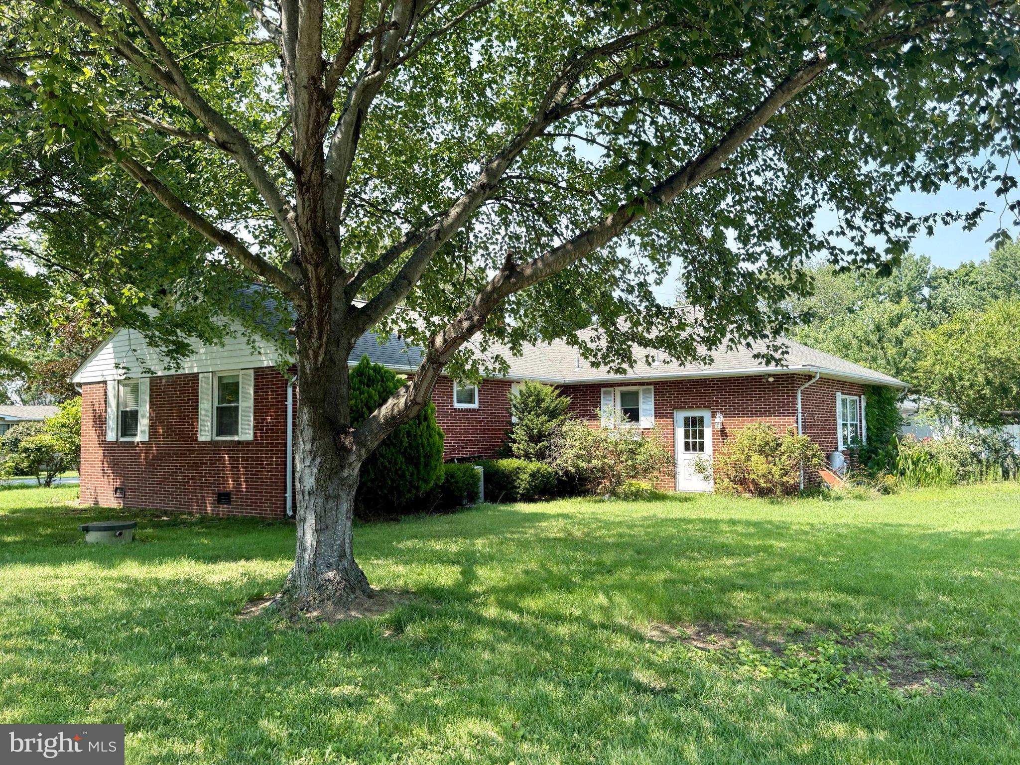 SAINT CLEMENTS SHORES - Residential