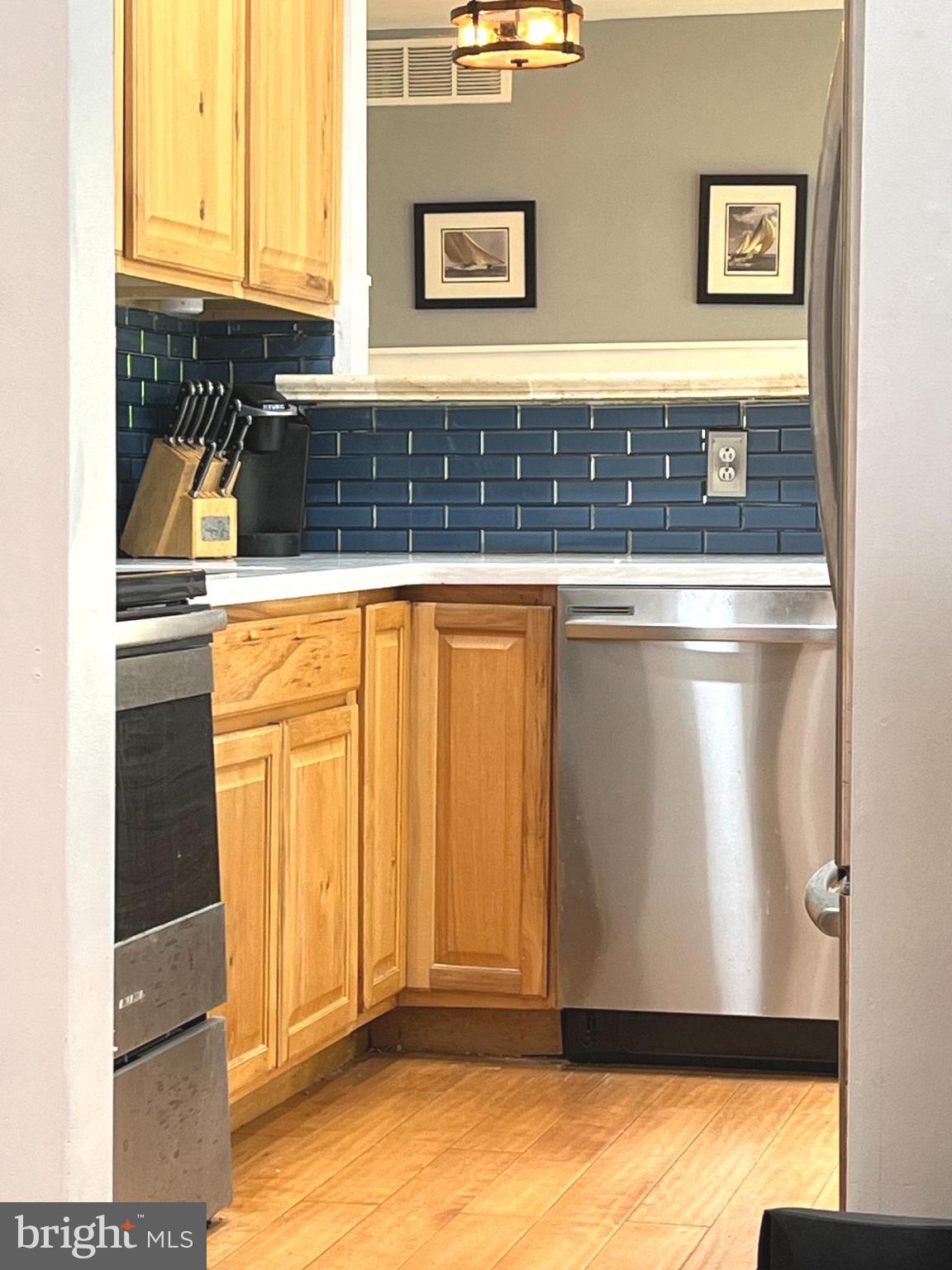 ROLLING MEADOWS - Residential