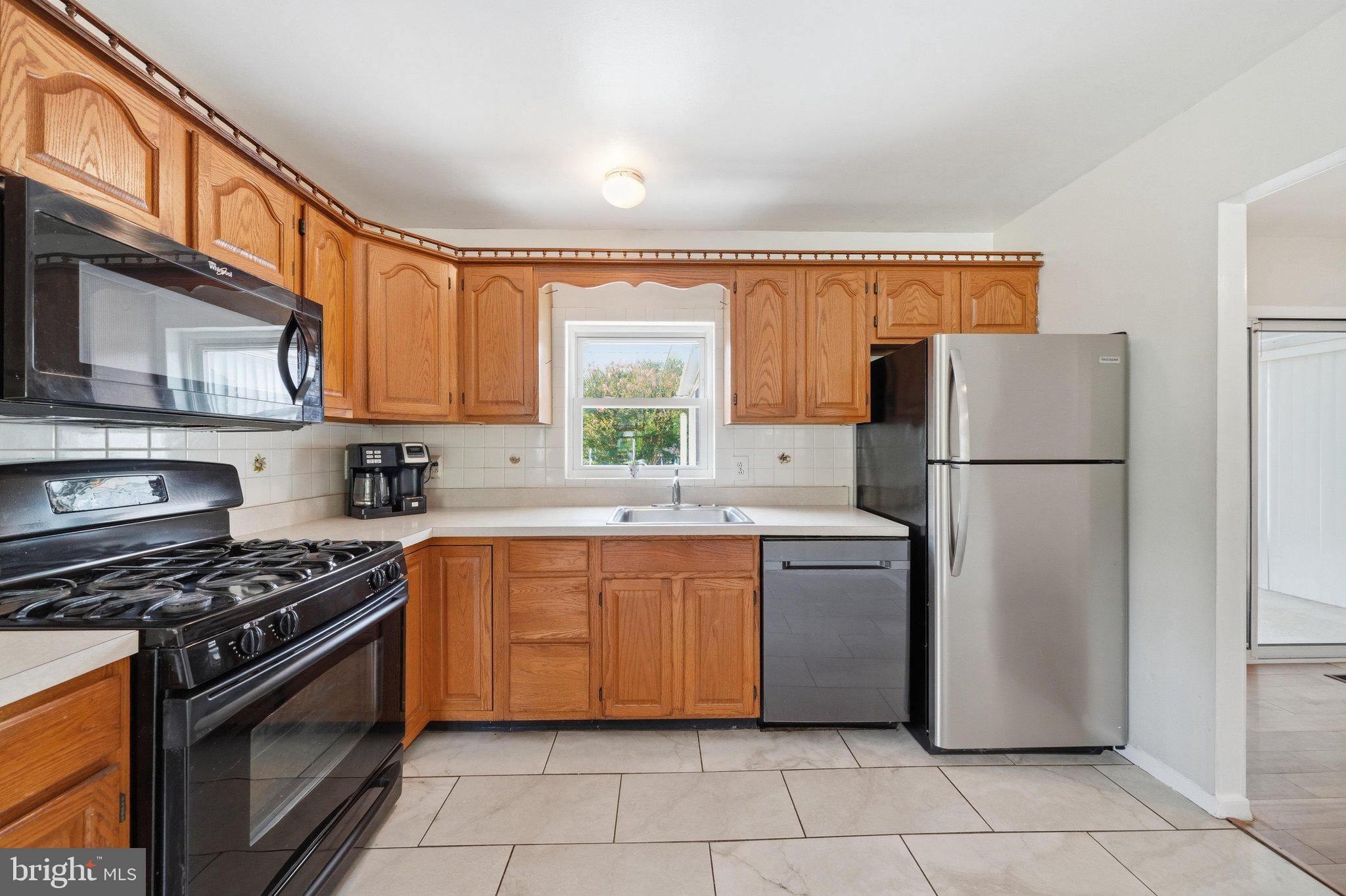 MARYLAND CITY - Residential