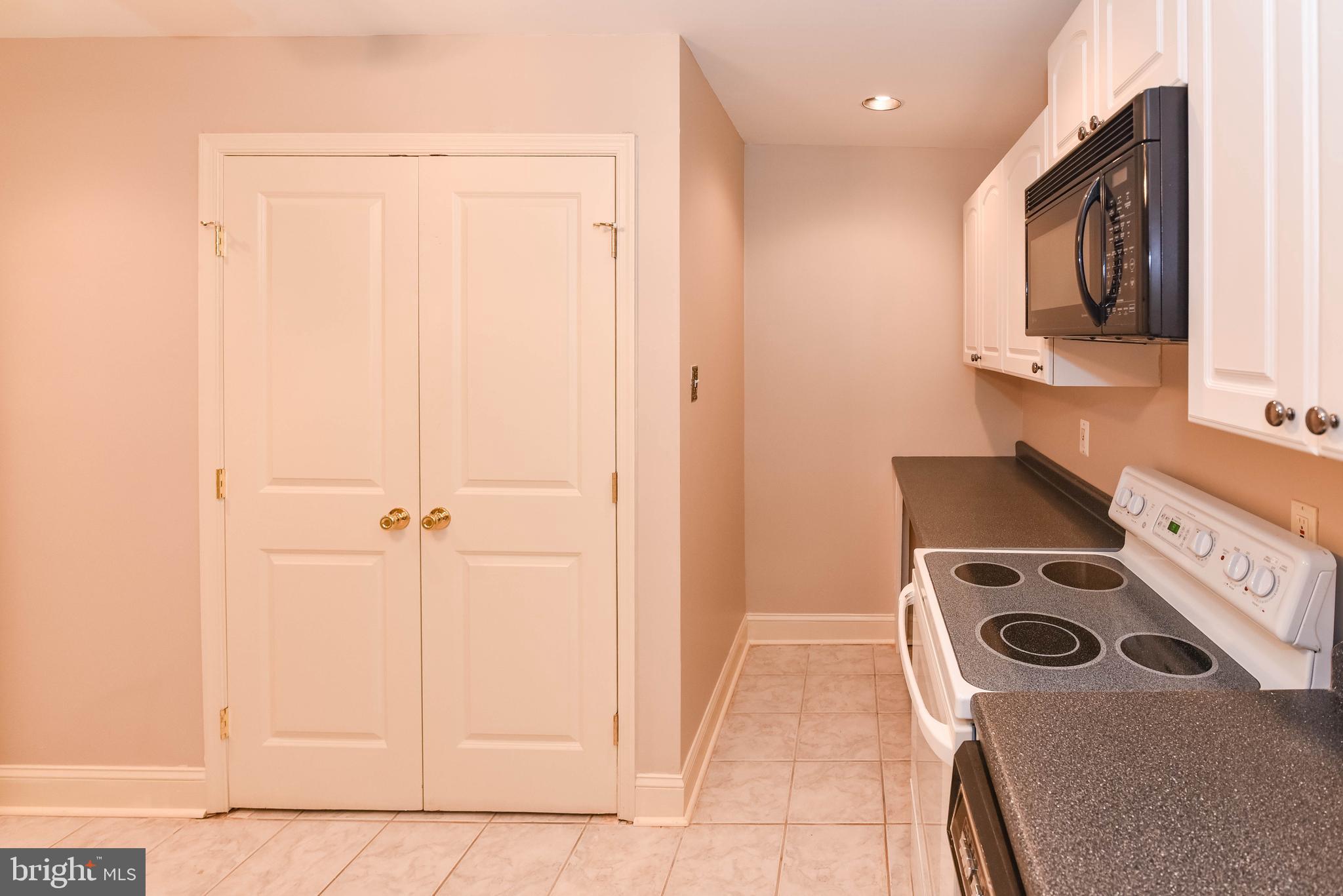VALLEY GATE - Residential