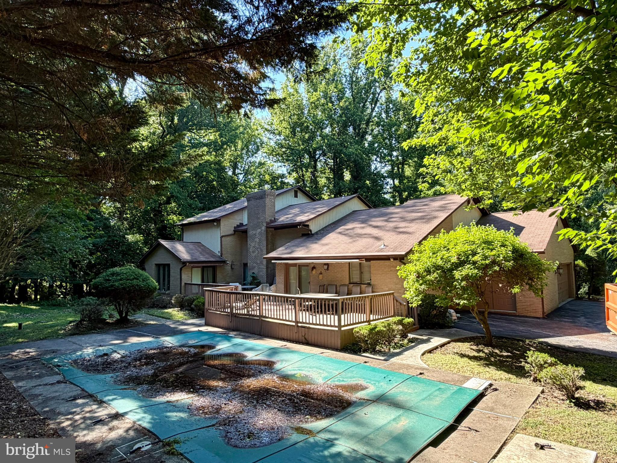 VALLEY GATE - Residential