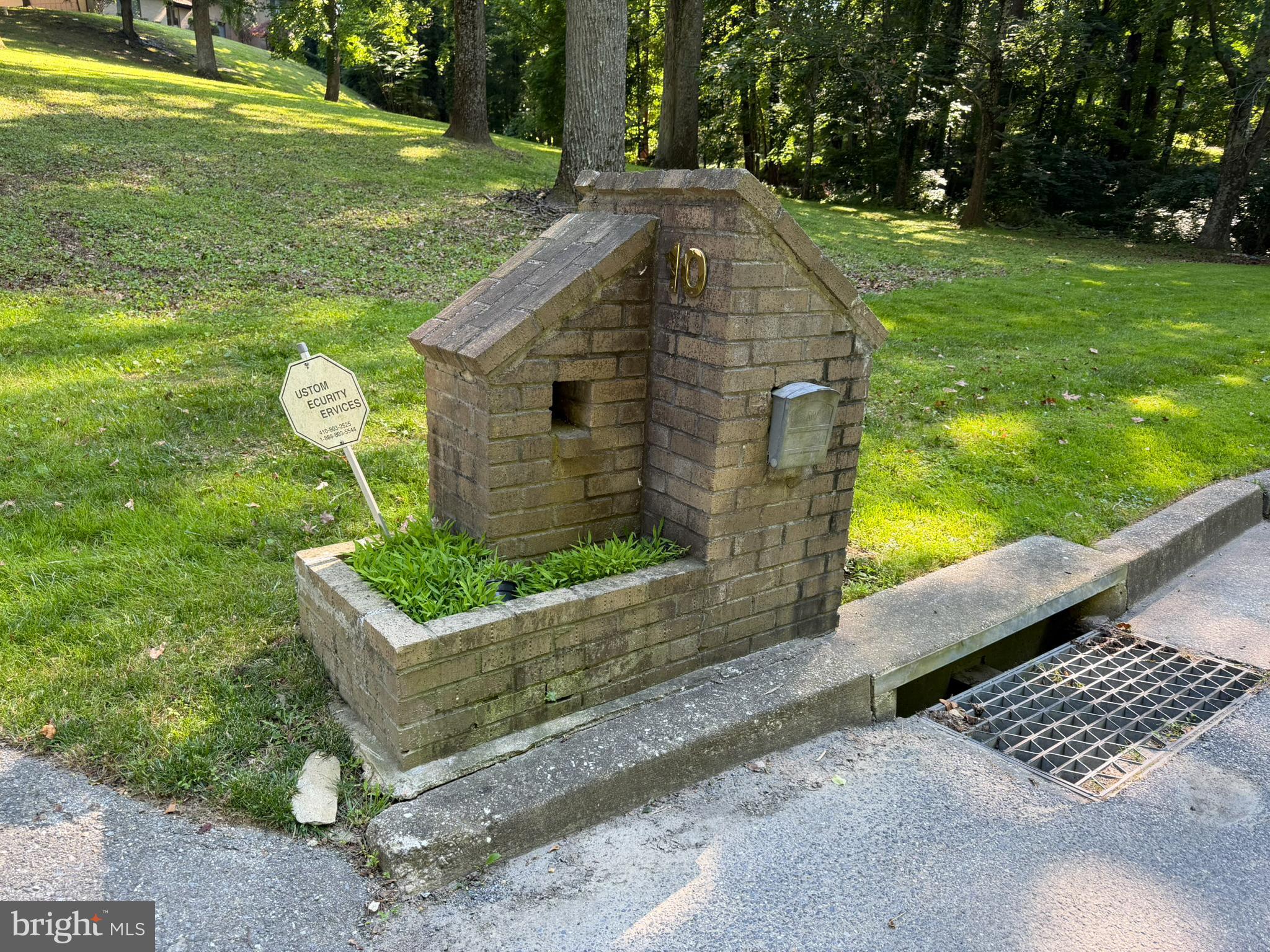 VALLEY GATE - Residential