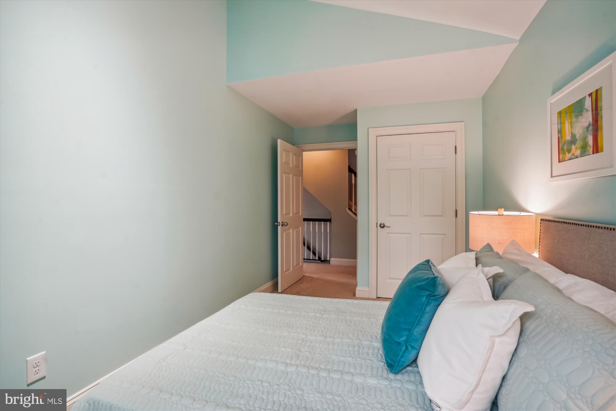 BERKSHIRE OAKWOOD - Residential