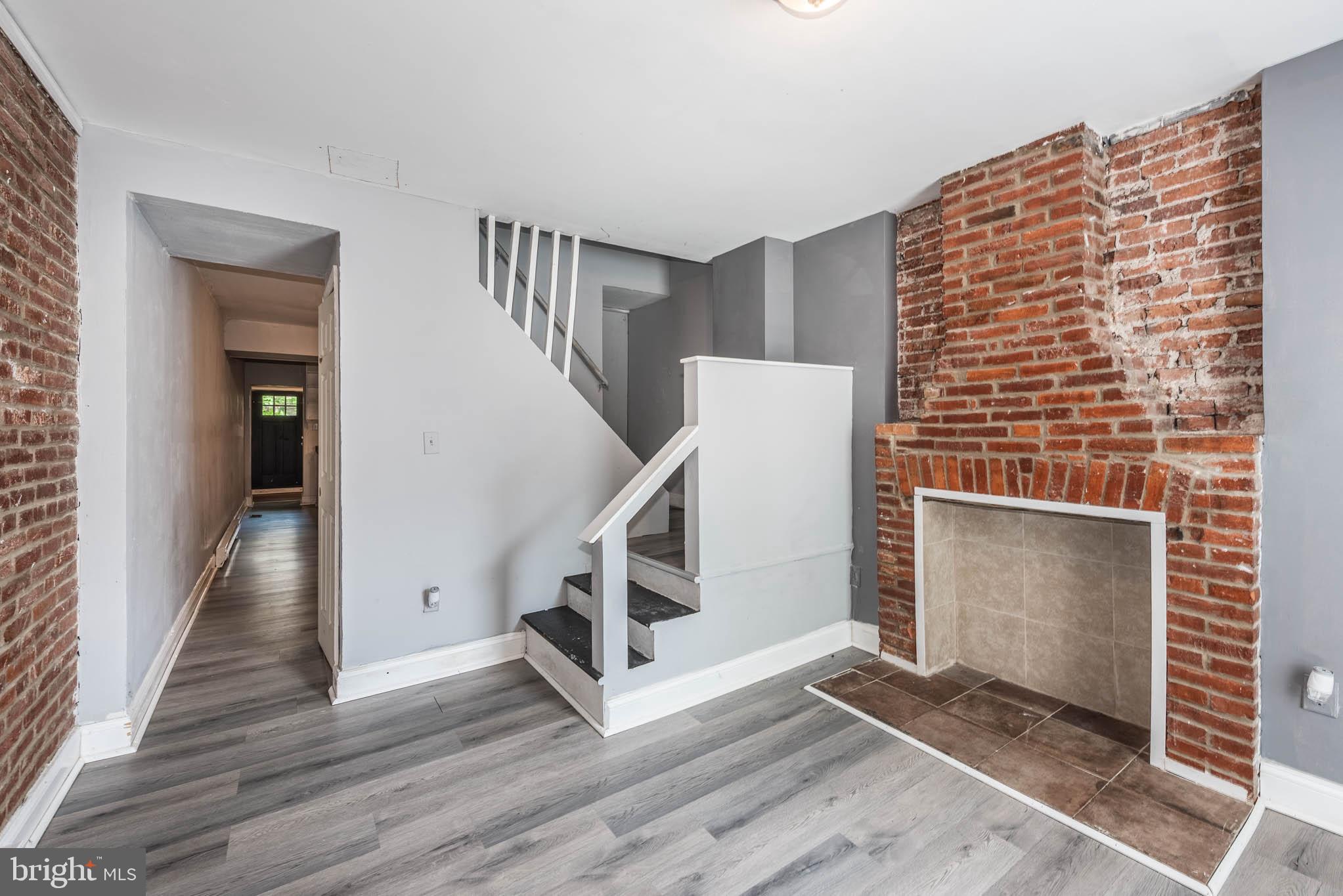 WASHINGTON VILLAGE - Residential Lease