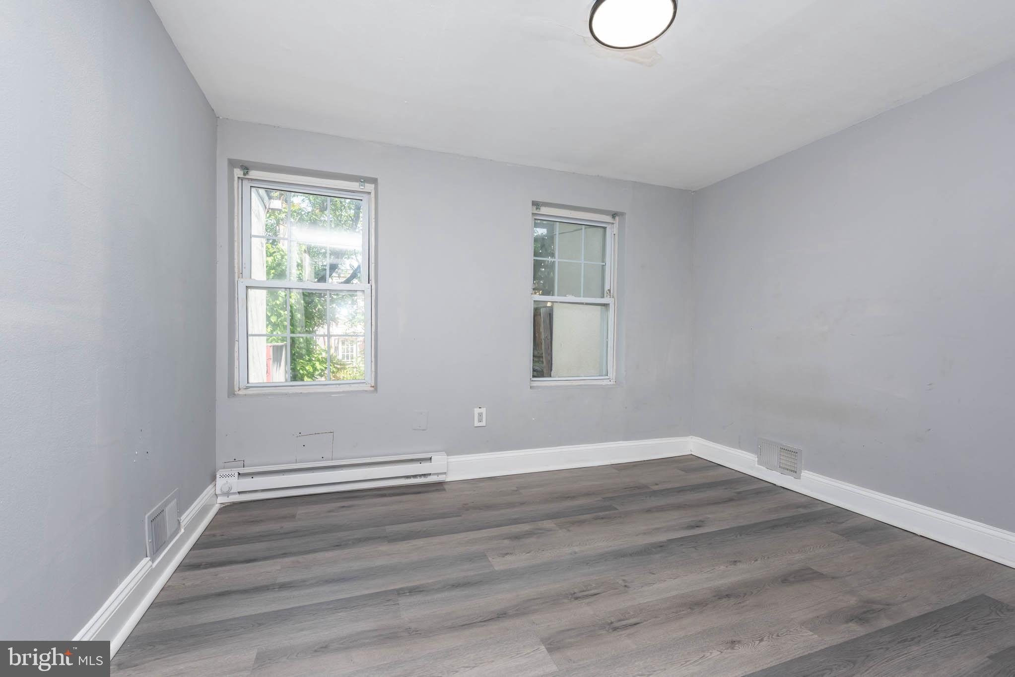 WASHINGTON VILLAGE - Residential Lease