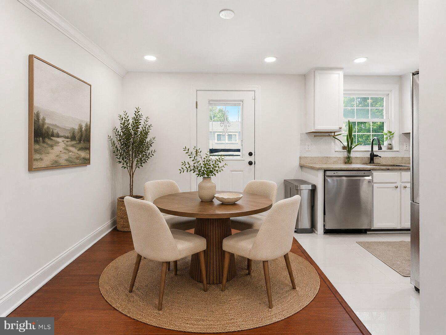 WILLOW HILLS - Residential