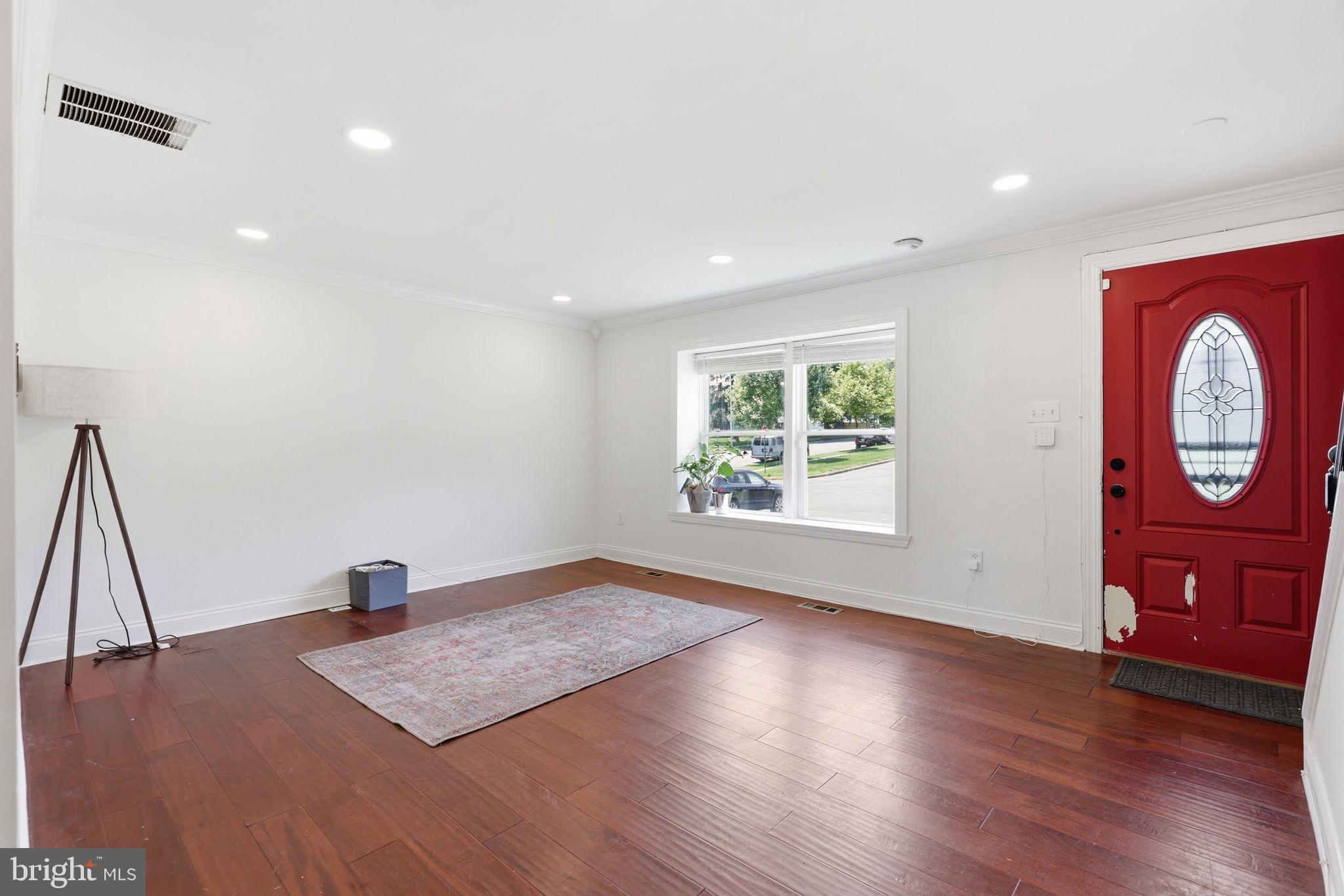 WILLOW HILLS - Residential
