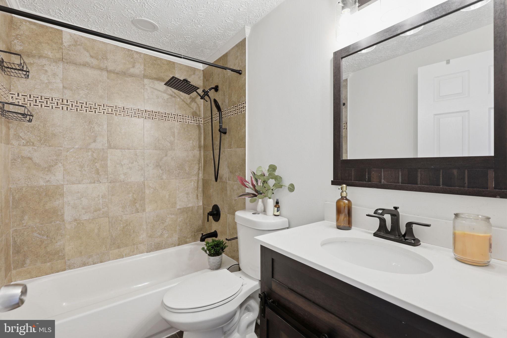 WILLOW HILLS - Residential