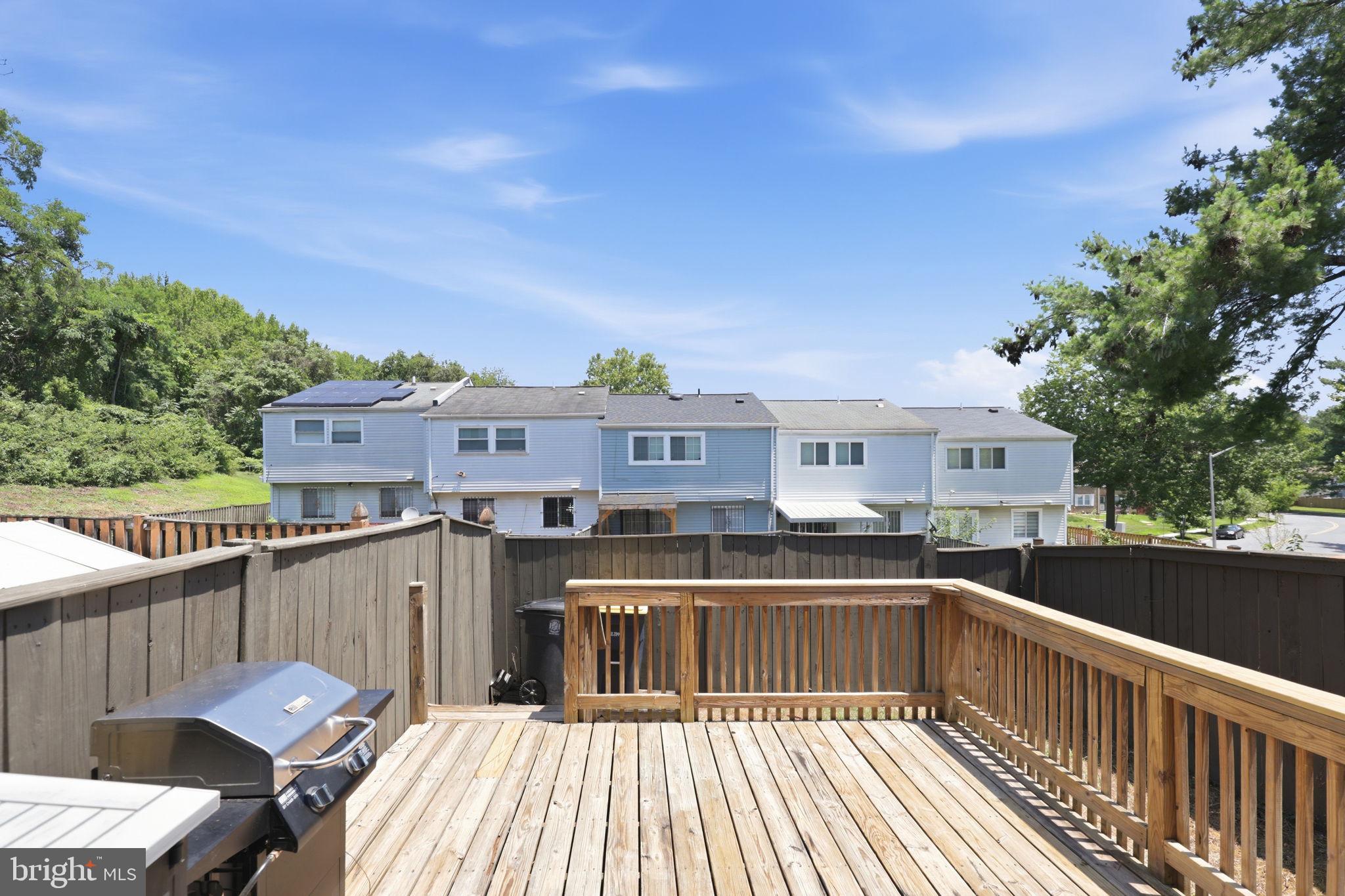 WILLOW HILLS - Residential