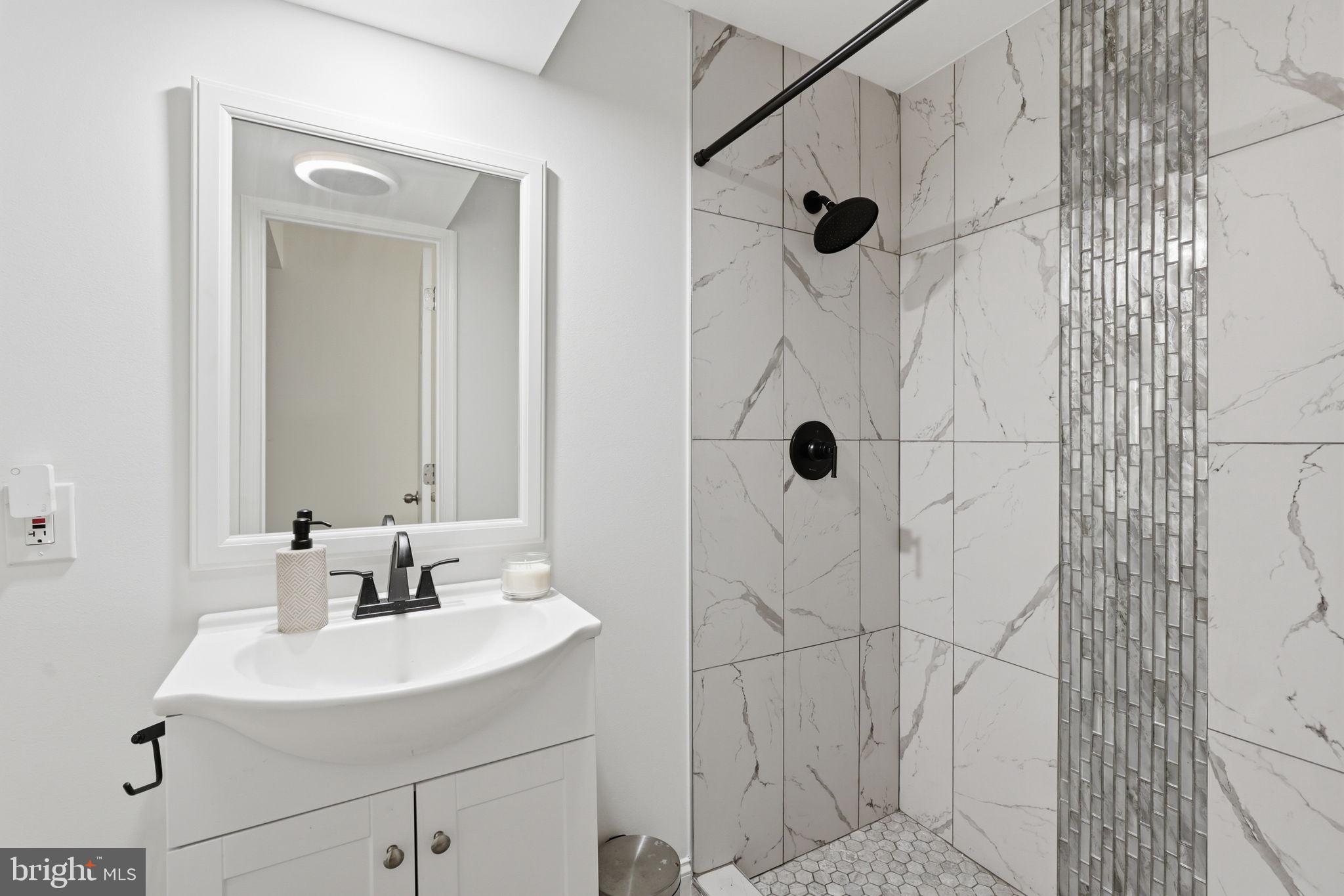 WILLOW HILLS - Residential