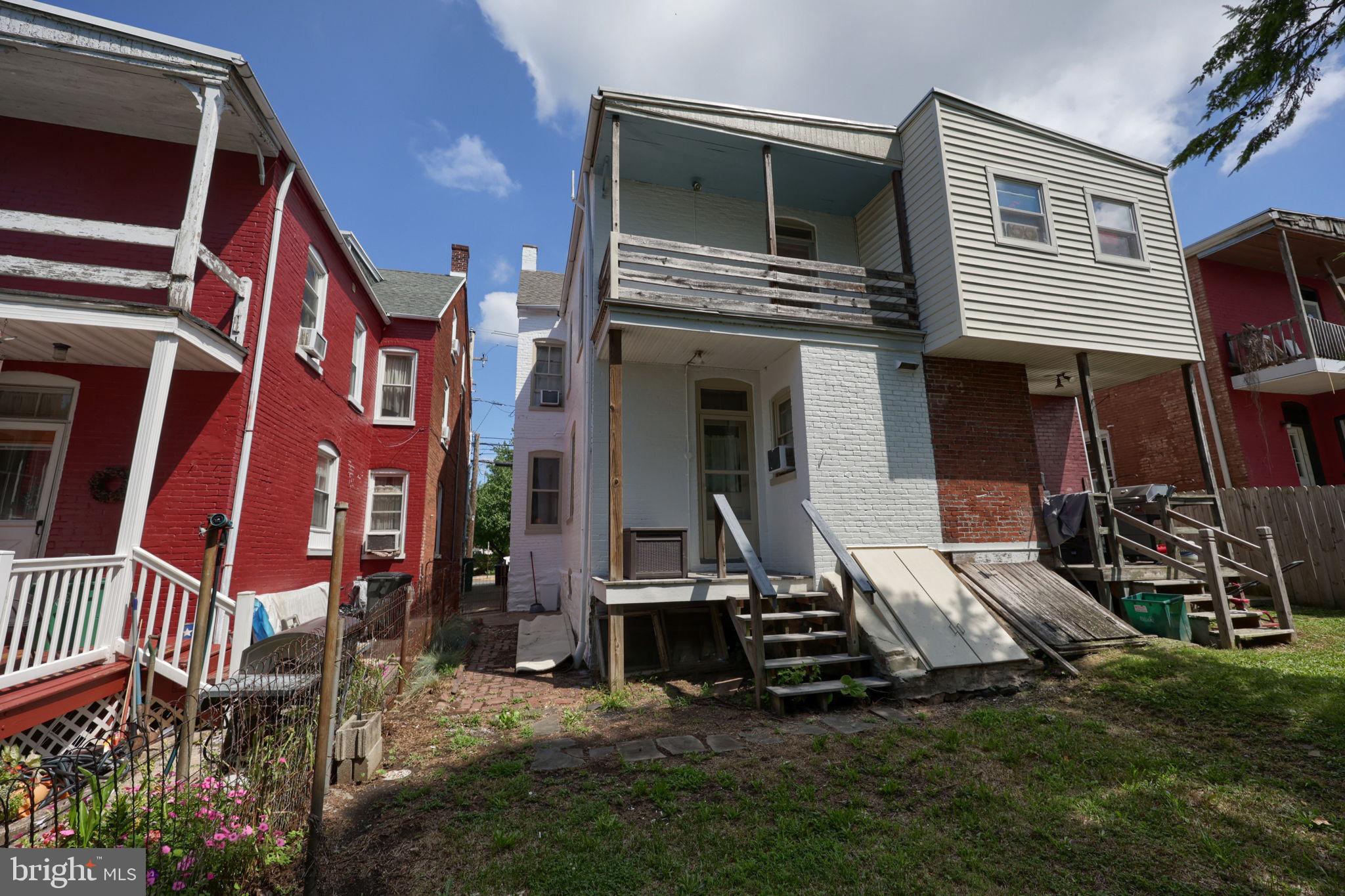COLUMBIA BOROUGH - Residential