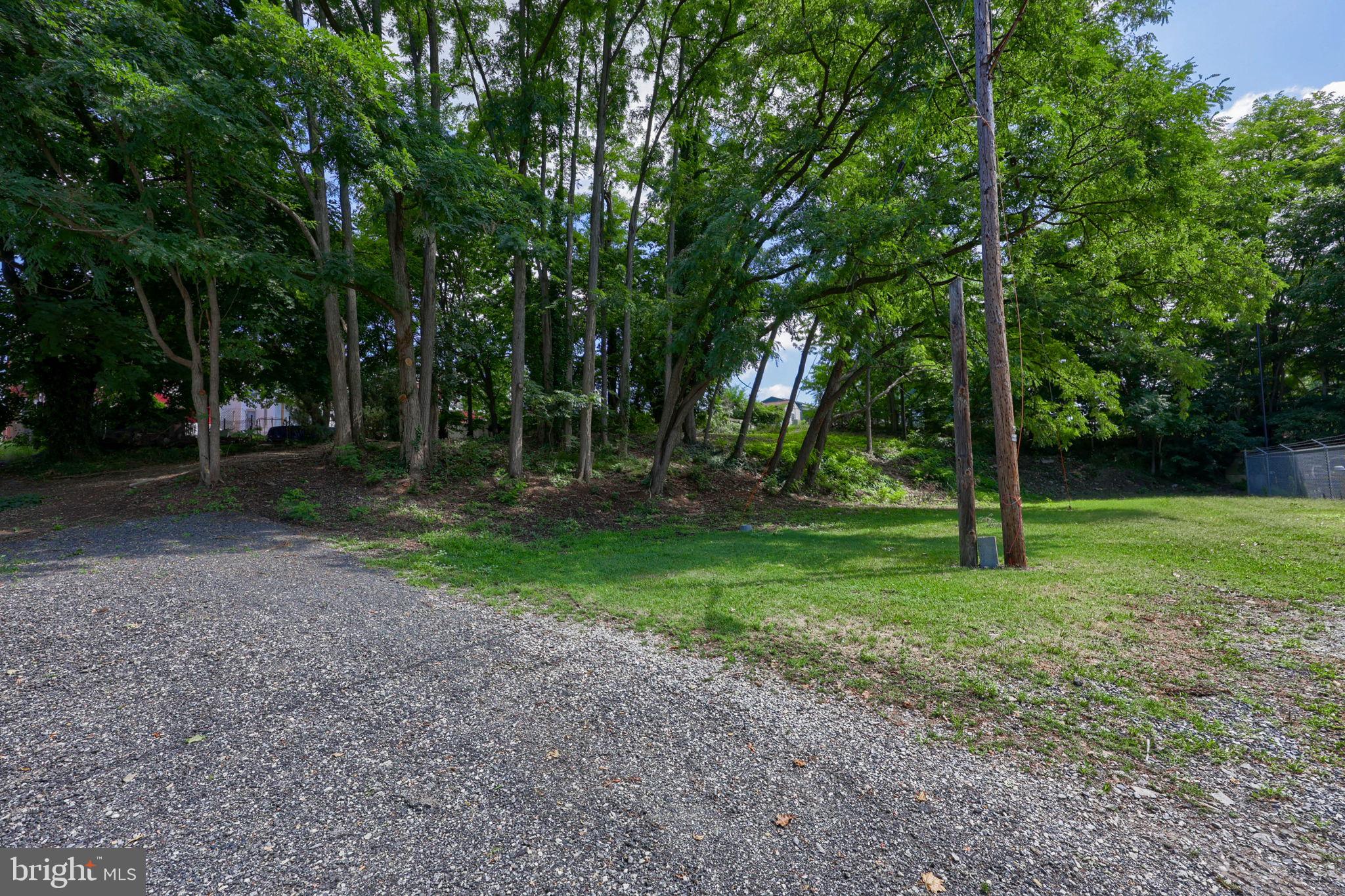 COLUMBIA BOROUGH - Residential