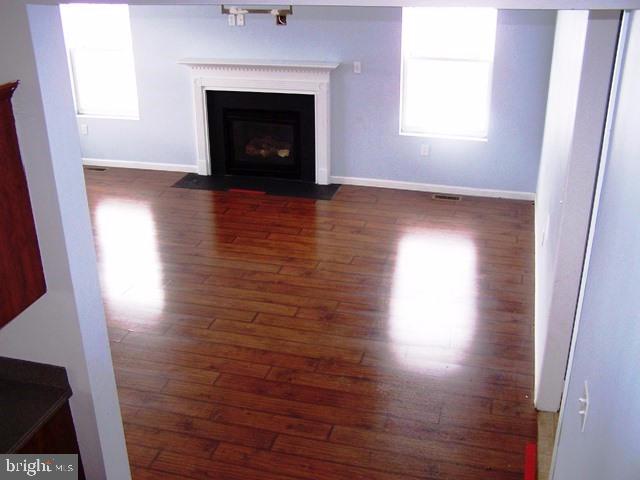 CASTLETON - Residential