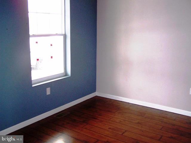CASTLETON - Residential
