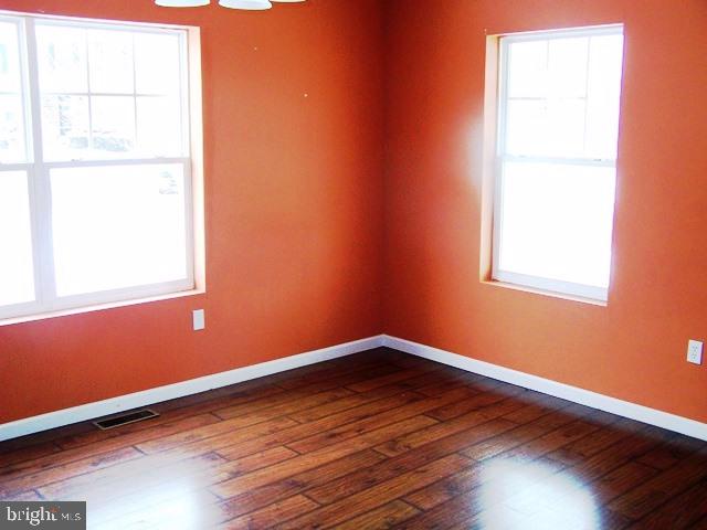 CASTLETON - Residential