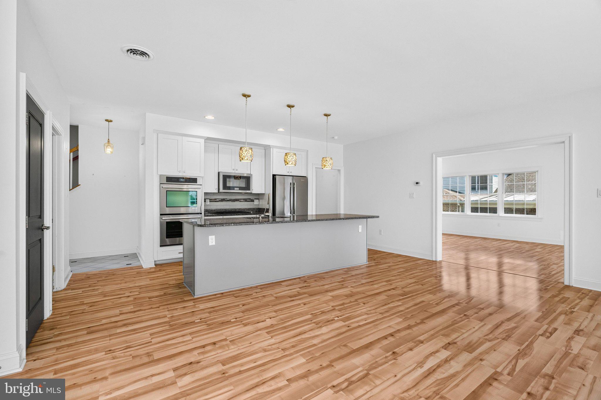 HAGERSTOWN - Residential